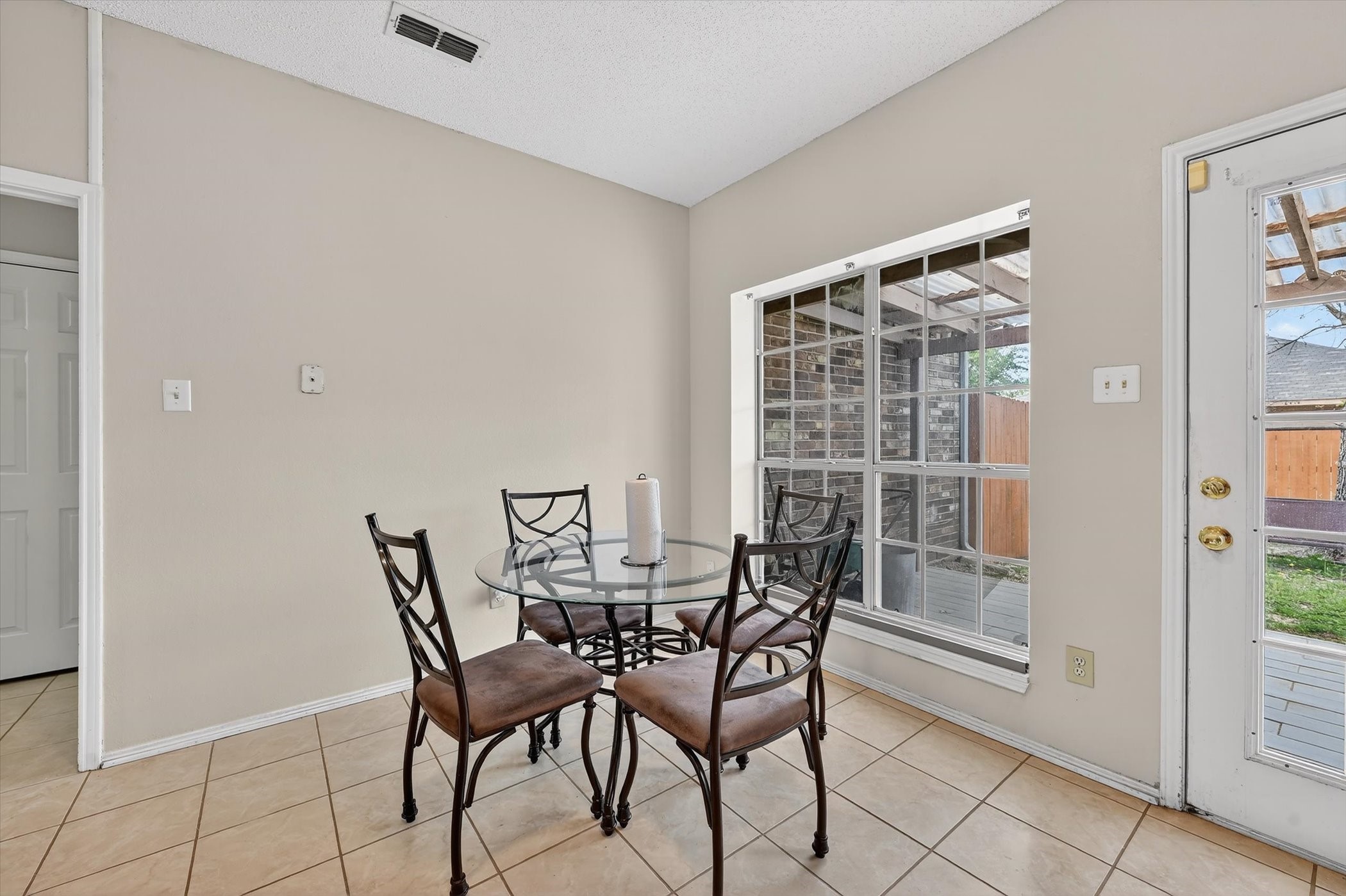 6518 Teresa Lane, Rowlett, TX, 75089