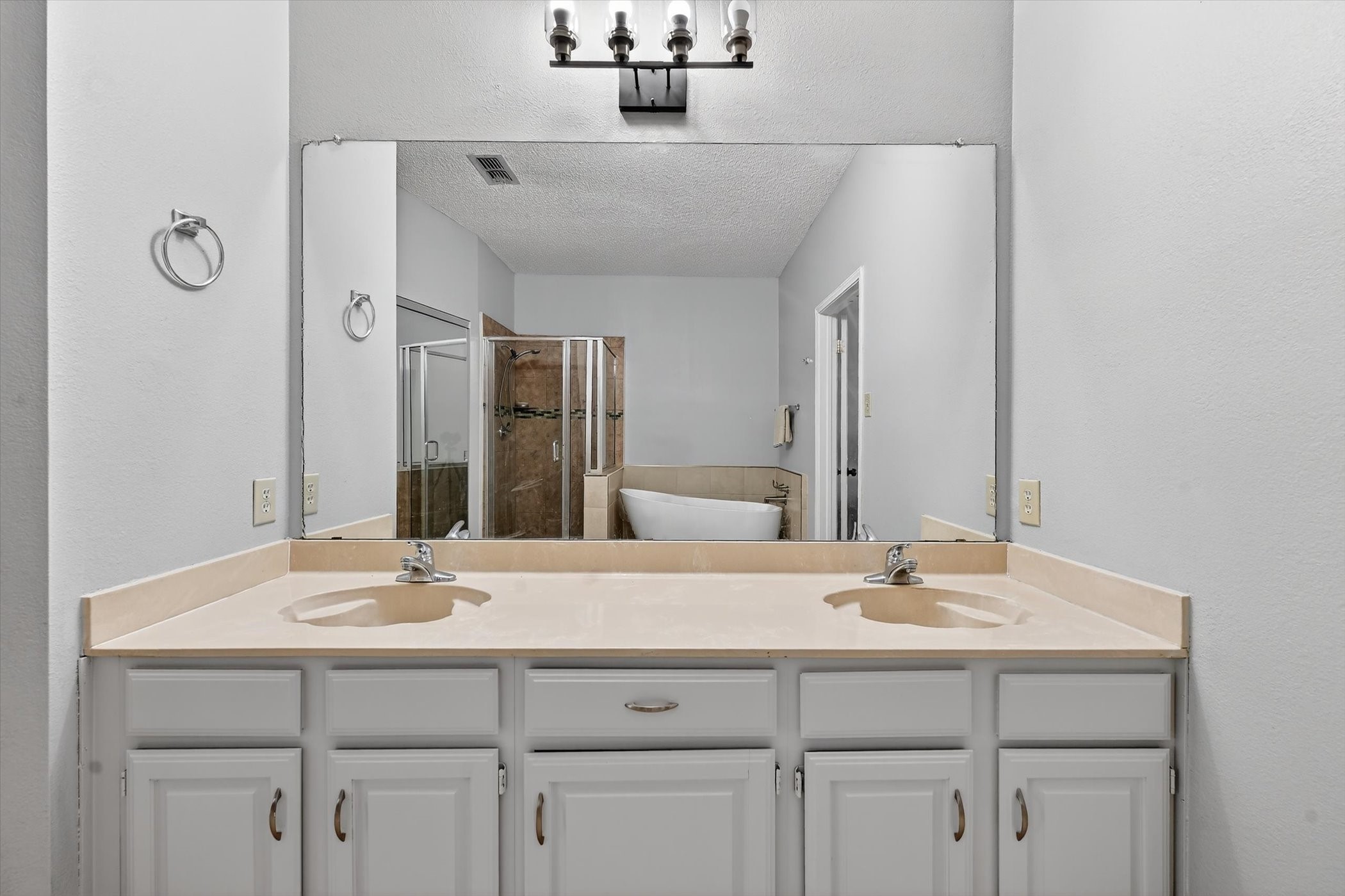 6518 Teresa Lane, Rowlett, TX, 75089