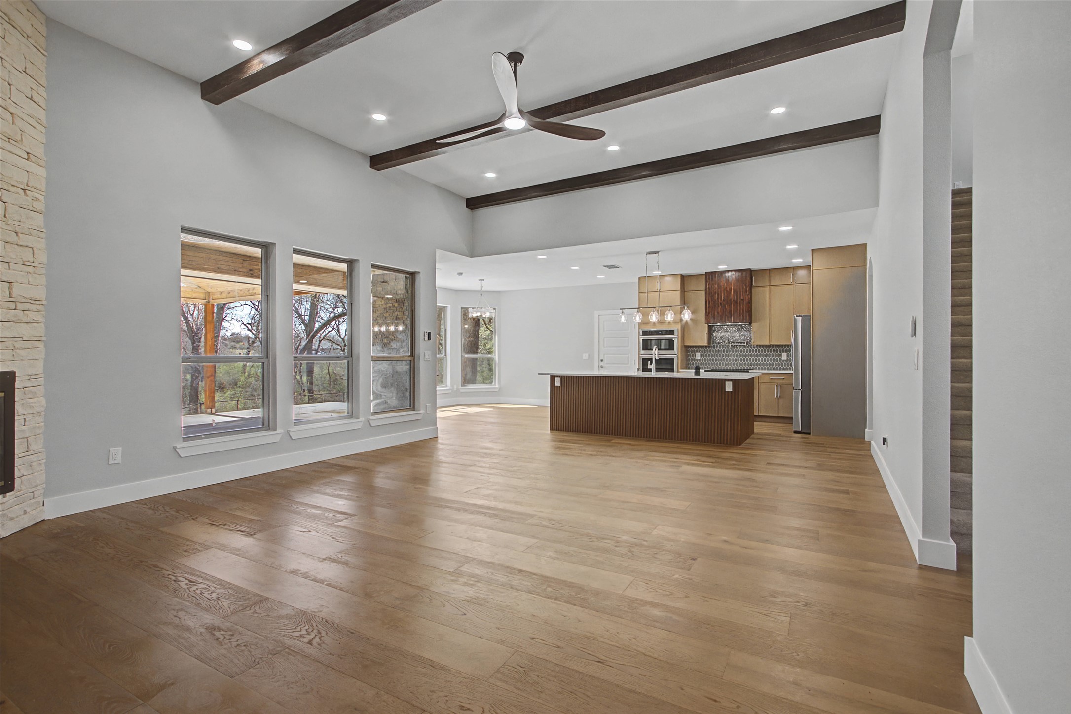 108 Winding Way, Azle, TX, 76020