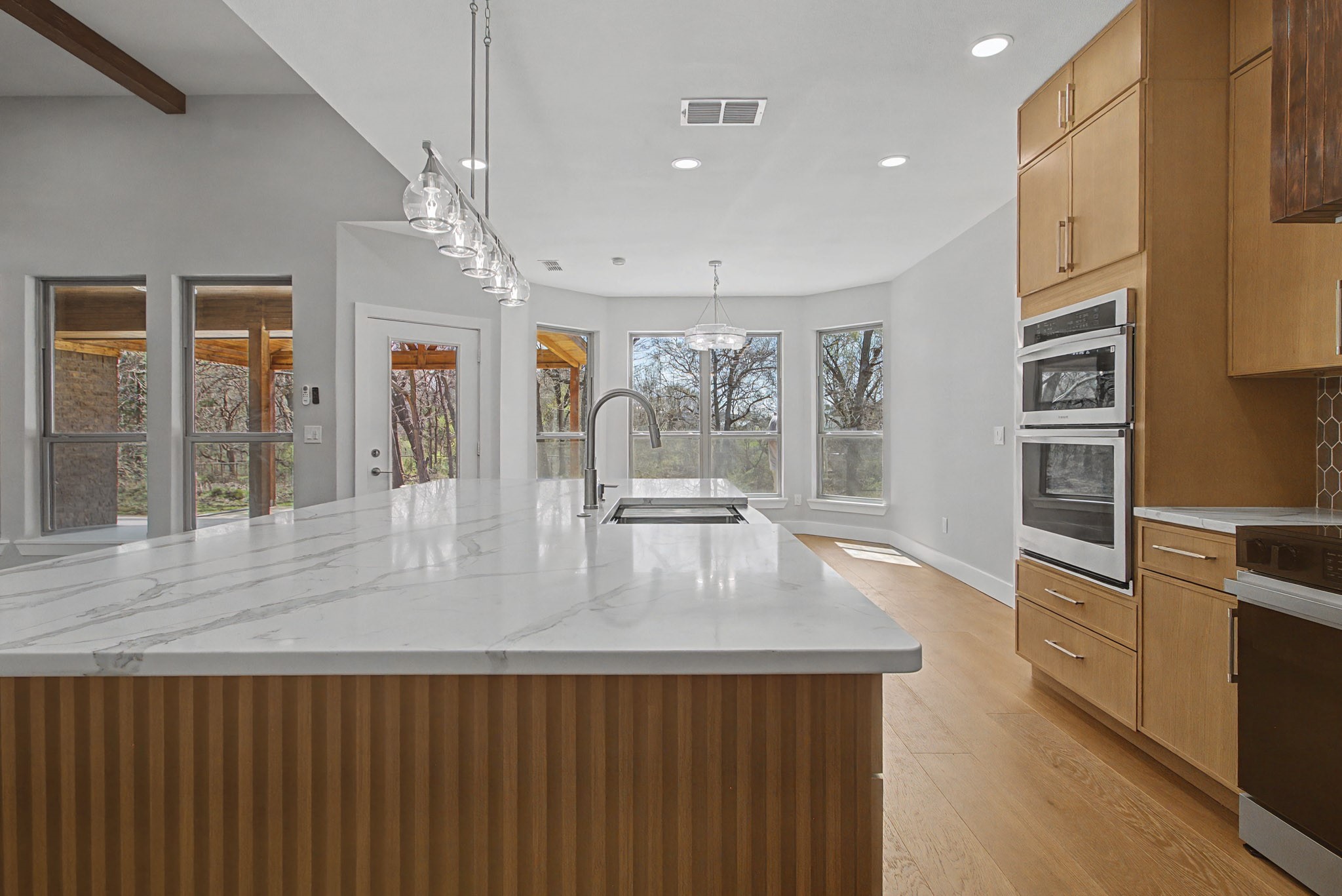 108 Winding Way, Azle, TX, 76020
