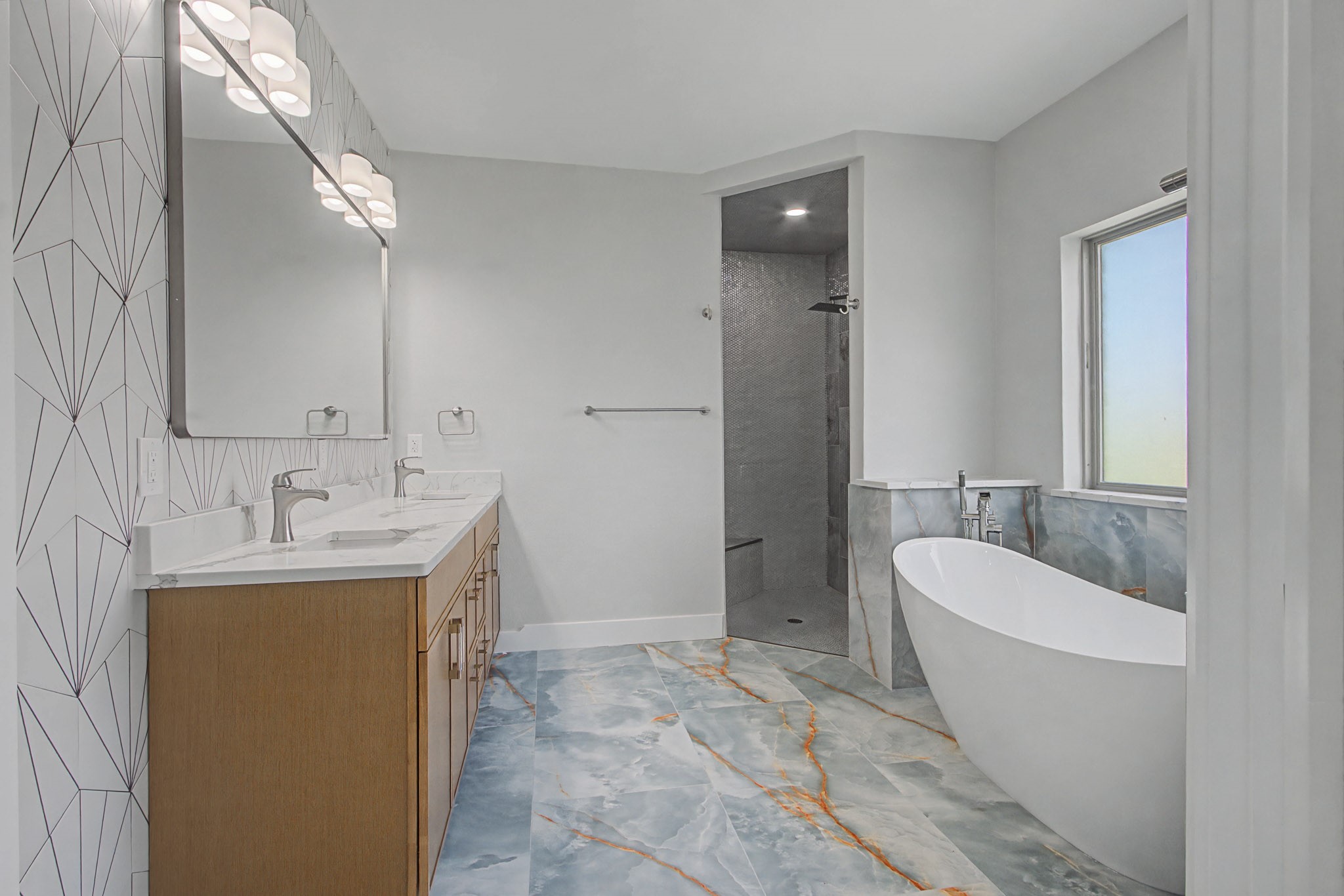 108 Winding Way, Azle, TX, 76020