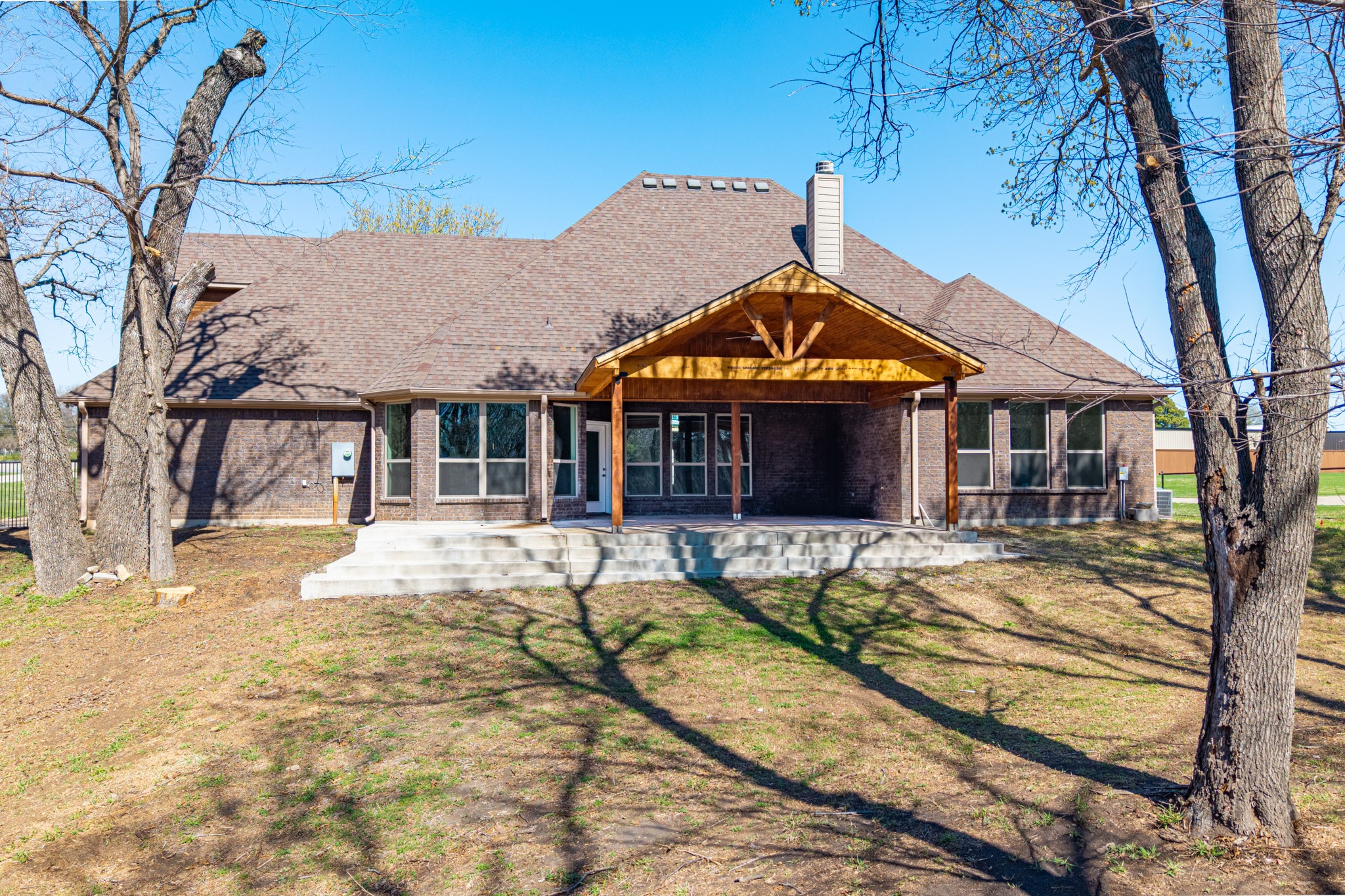 108 Winding Way, Azle, TX, 76020