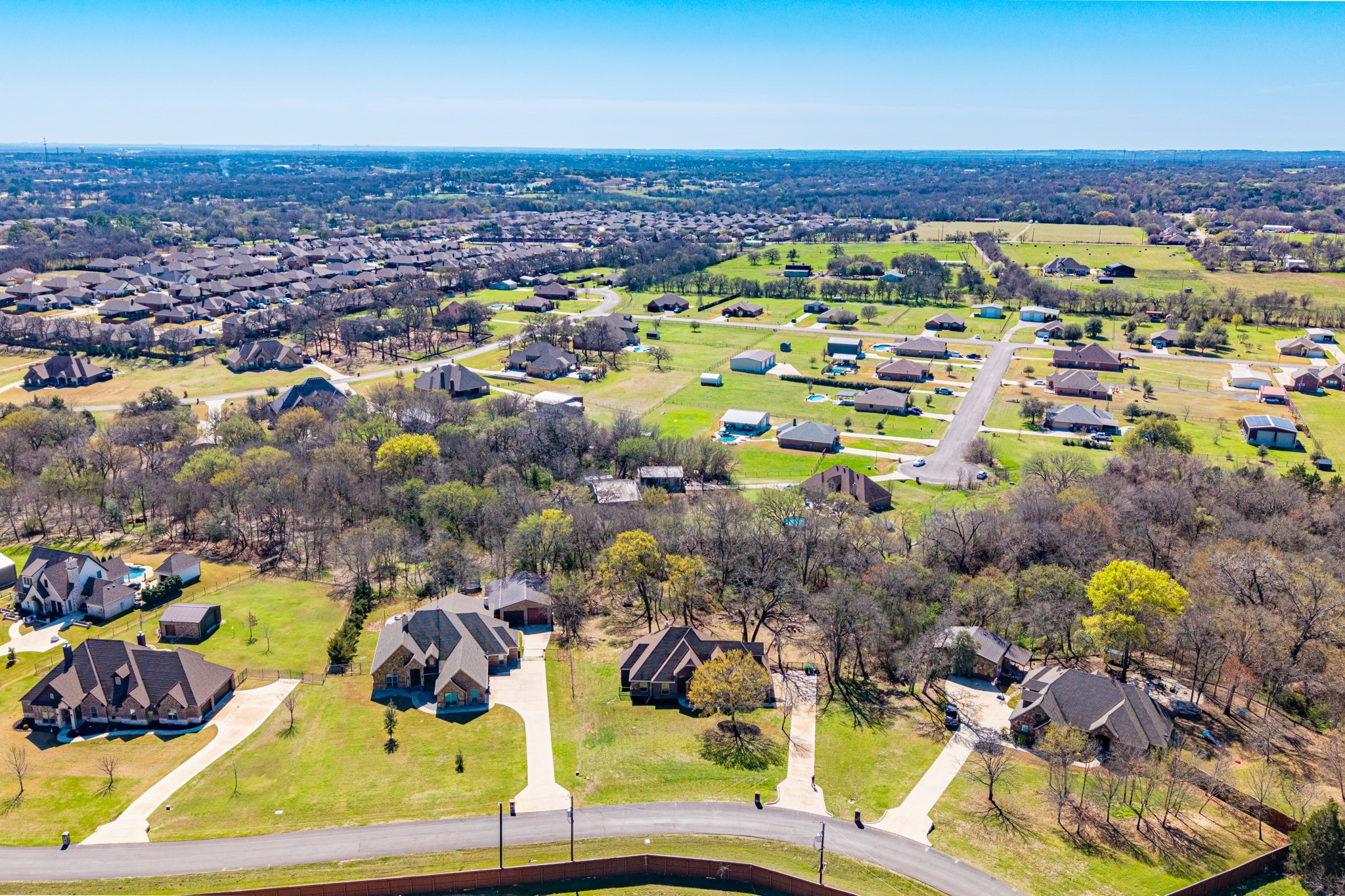 108 Winding Way, Azle, TX, 76020