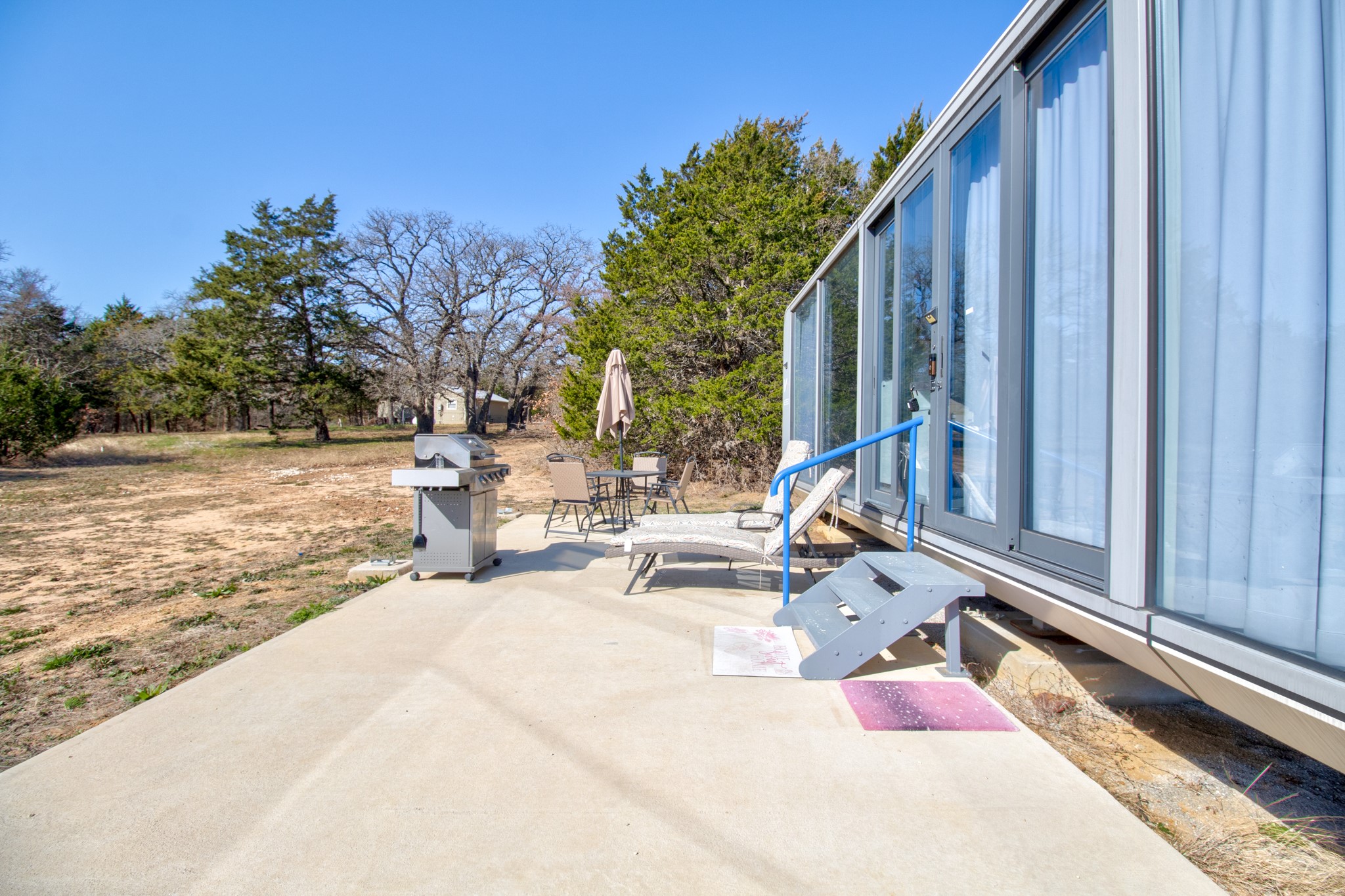 374 Hideaway Lane, Valley View, TX, 76272