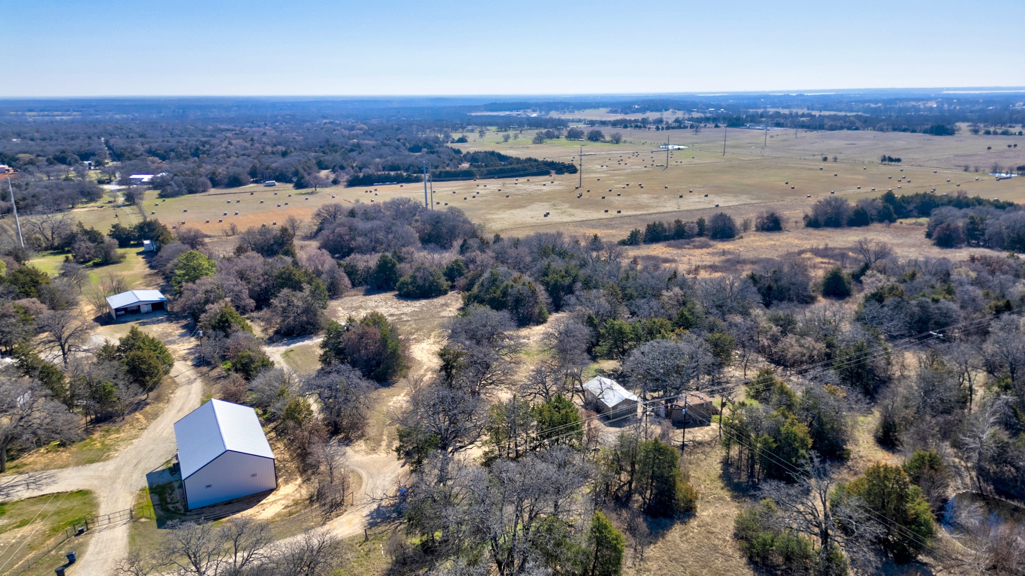 374 Hideaway Lane, Valley View, TX, 76272