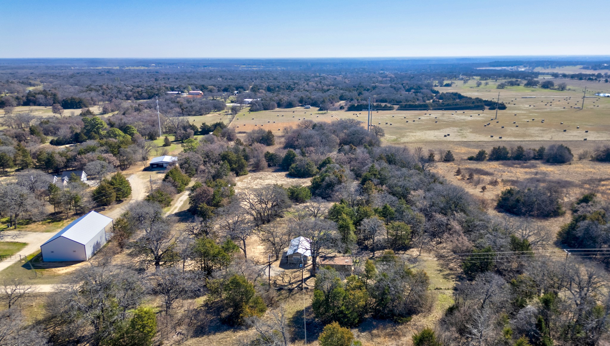 374 Hideaway Lane, Valley View, TX, 76272