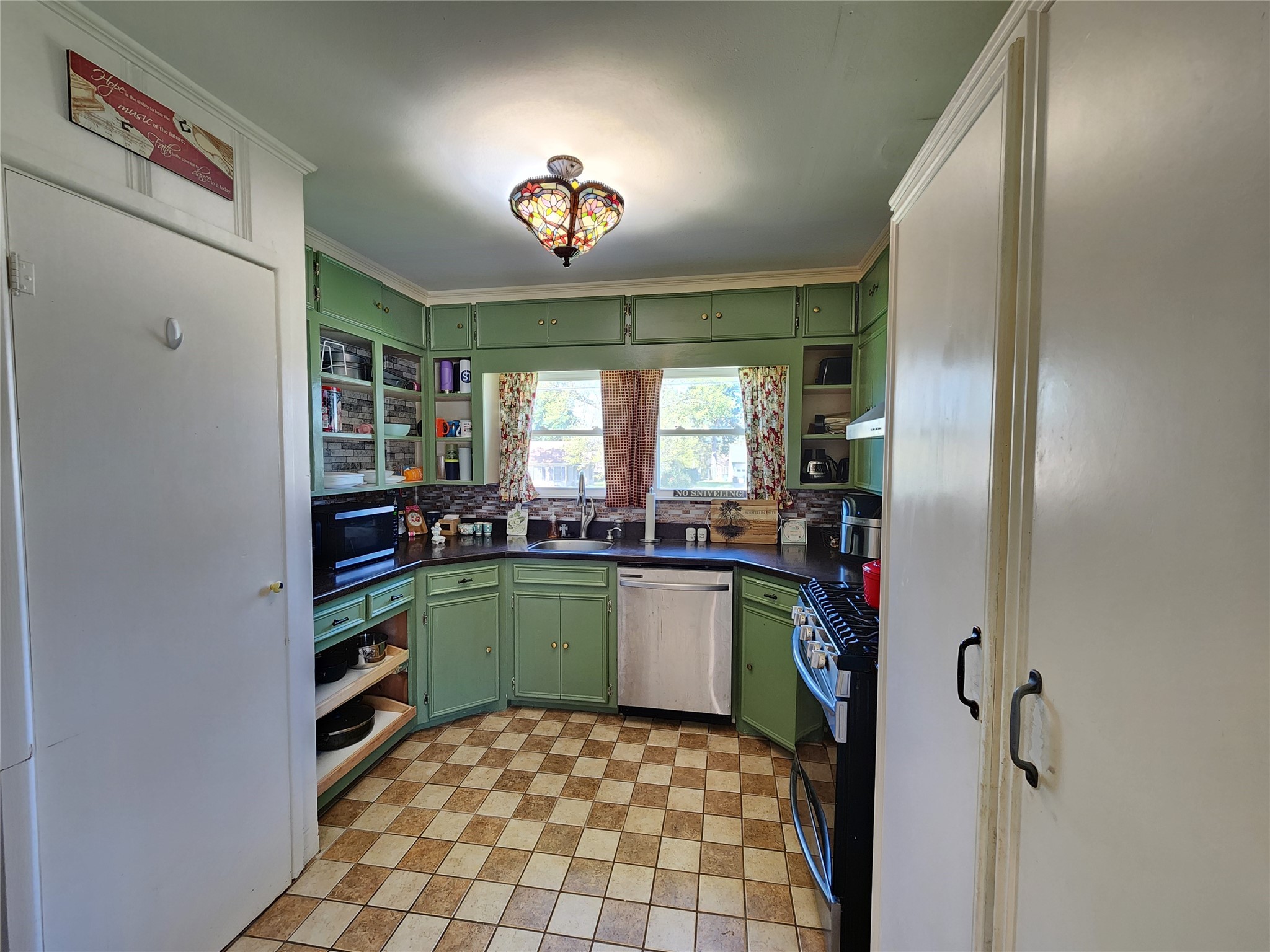 319 E Hubbard Street, Lindale, TX, 75771