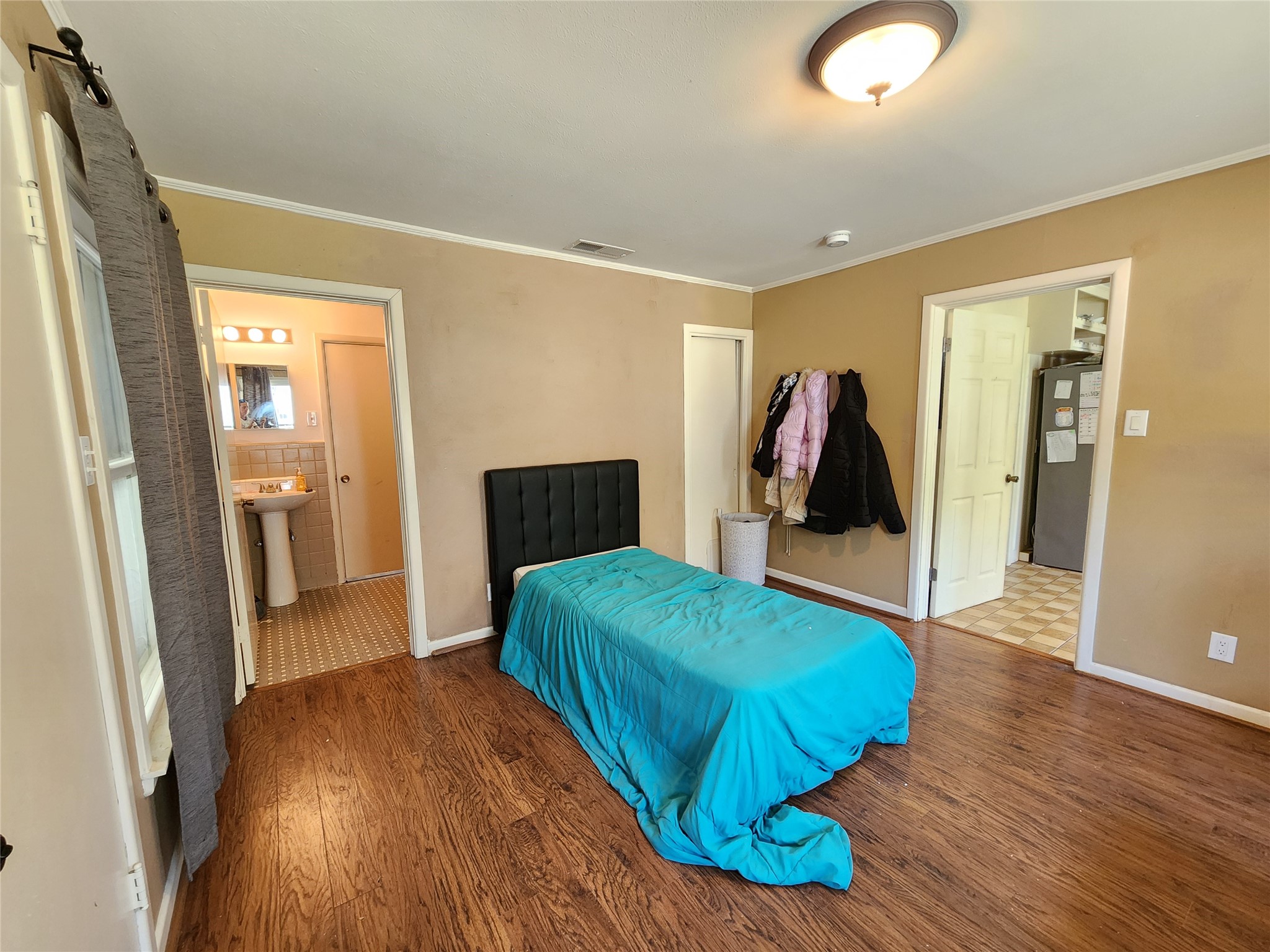 319 E Hubbard Street, Lindale, TX, 75771
