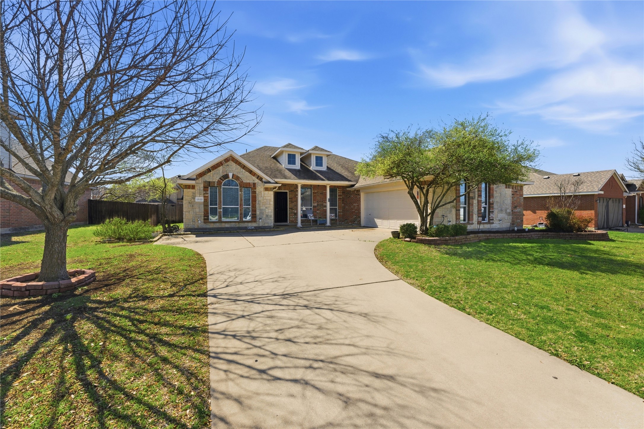 Property photo 02 of 1322 Mcalpin Road, Midlothian, TX 76065 | MLS #21202417