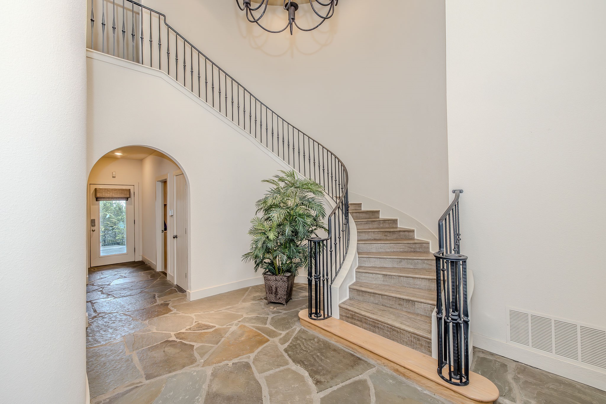 Property photo 03 of 465 Bay Hill Drive Possum Kingdom, Lake, TX 76449 | MLS #21202563