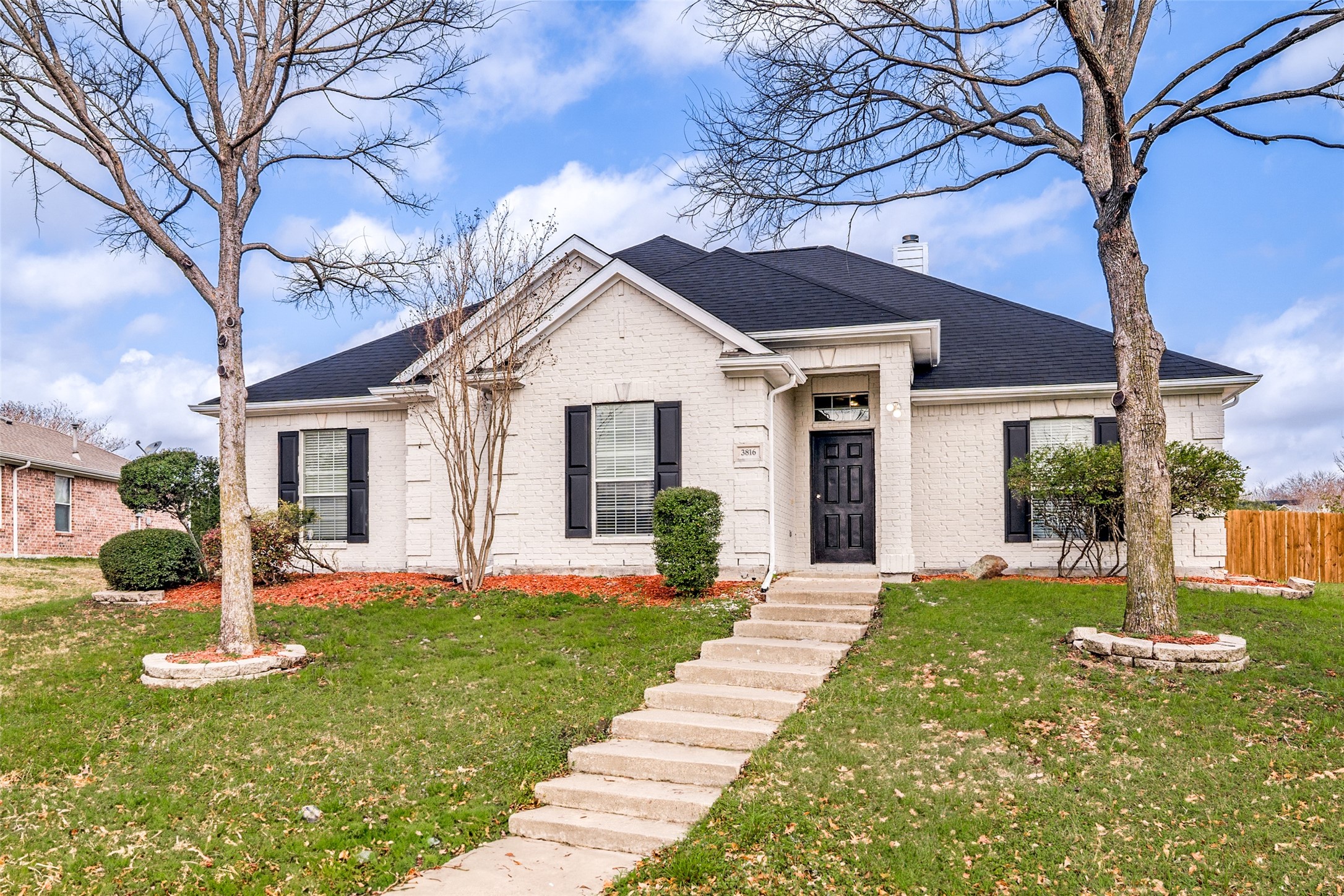 Property photo 01 of 3816 Chestnut Trail, Rockwall, TX 75032 | MLS #21202602