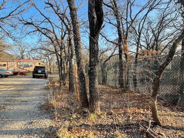 Property photo 03 of 240 County Road 4847, Newark, TX 76071 | MLS #21202644