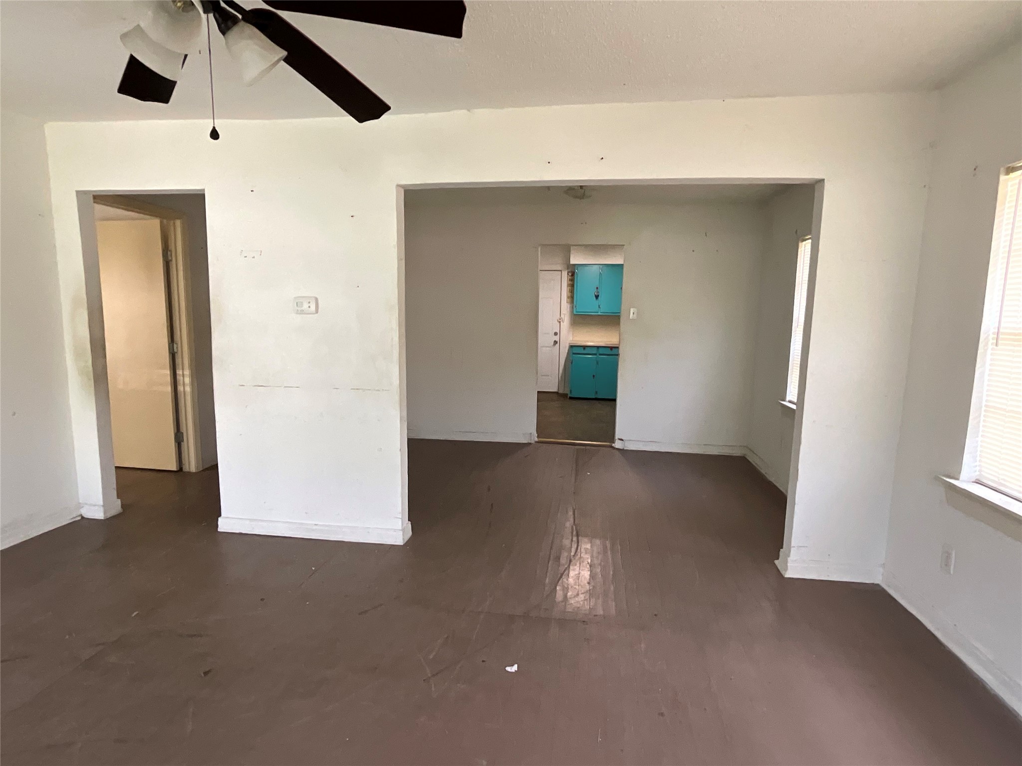 Property photo 04 of 1903 Lamont Avenue, Dallas, TX 75216 | MLS #21202713