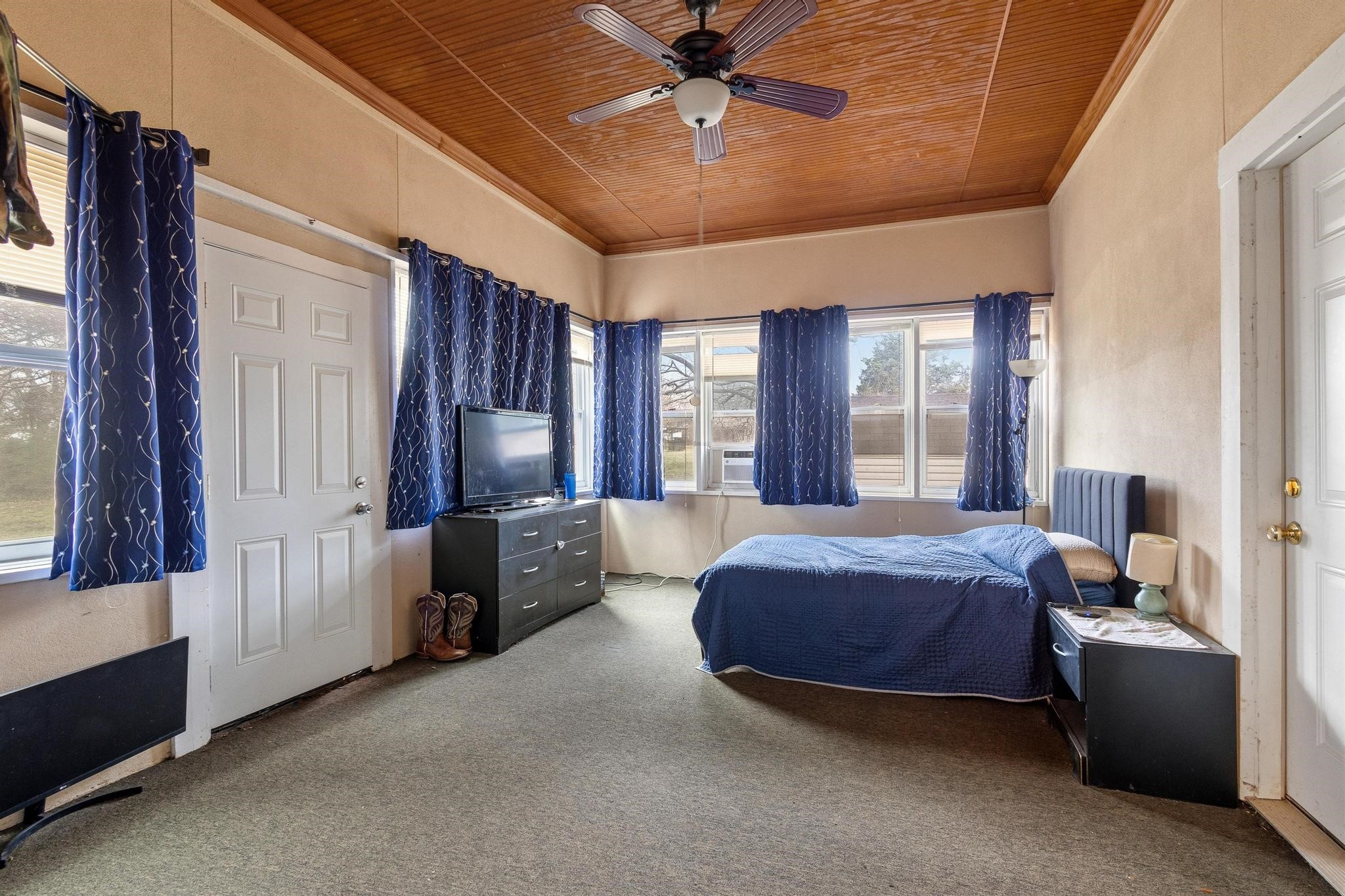 131 Pecan Place Lane, Pottsboro, TX, 75076