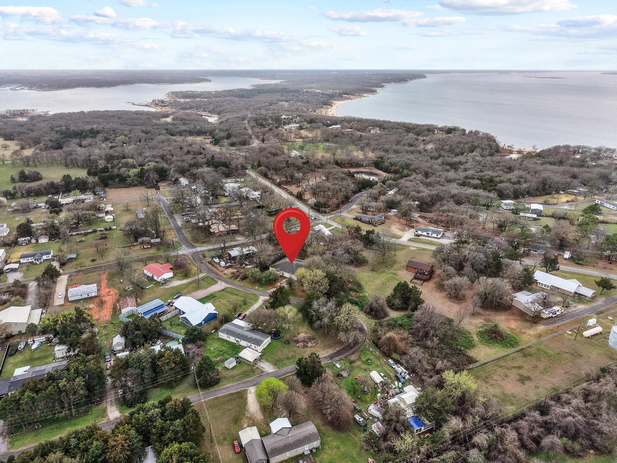 131 Pecan Place Lane, Pottsboro, TX, 75076