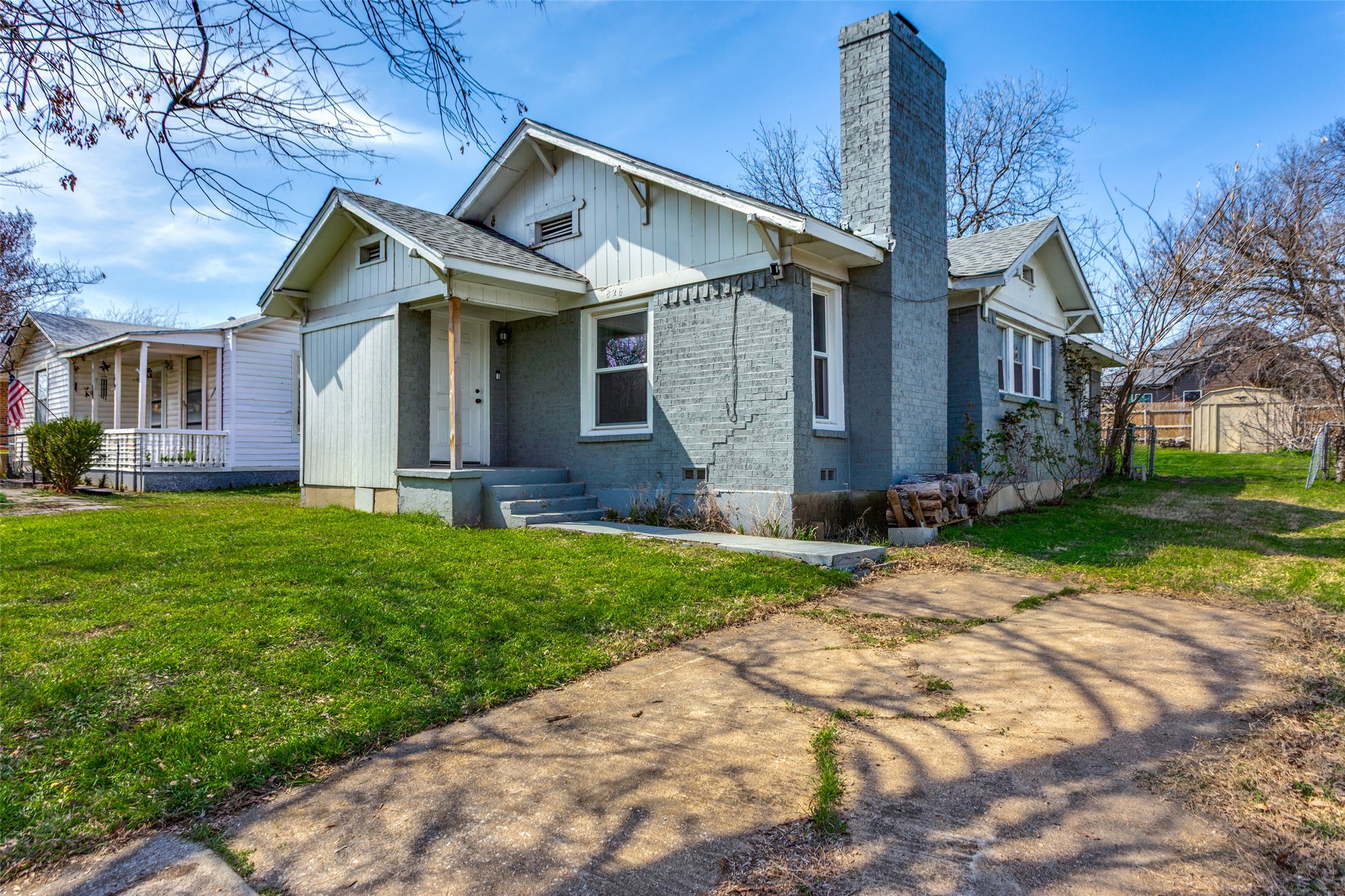 826 Mirike Drive, White Settlement, TX, 76108