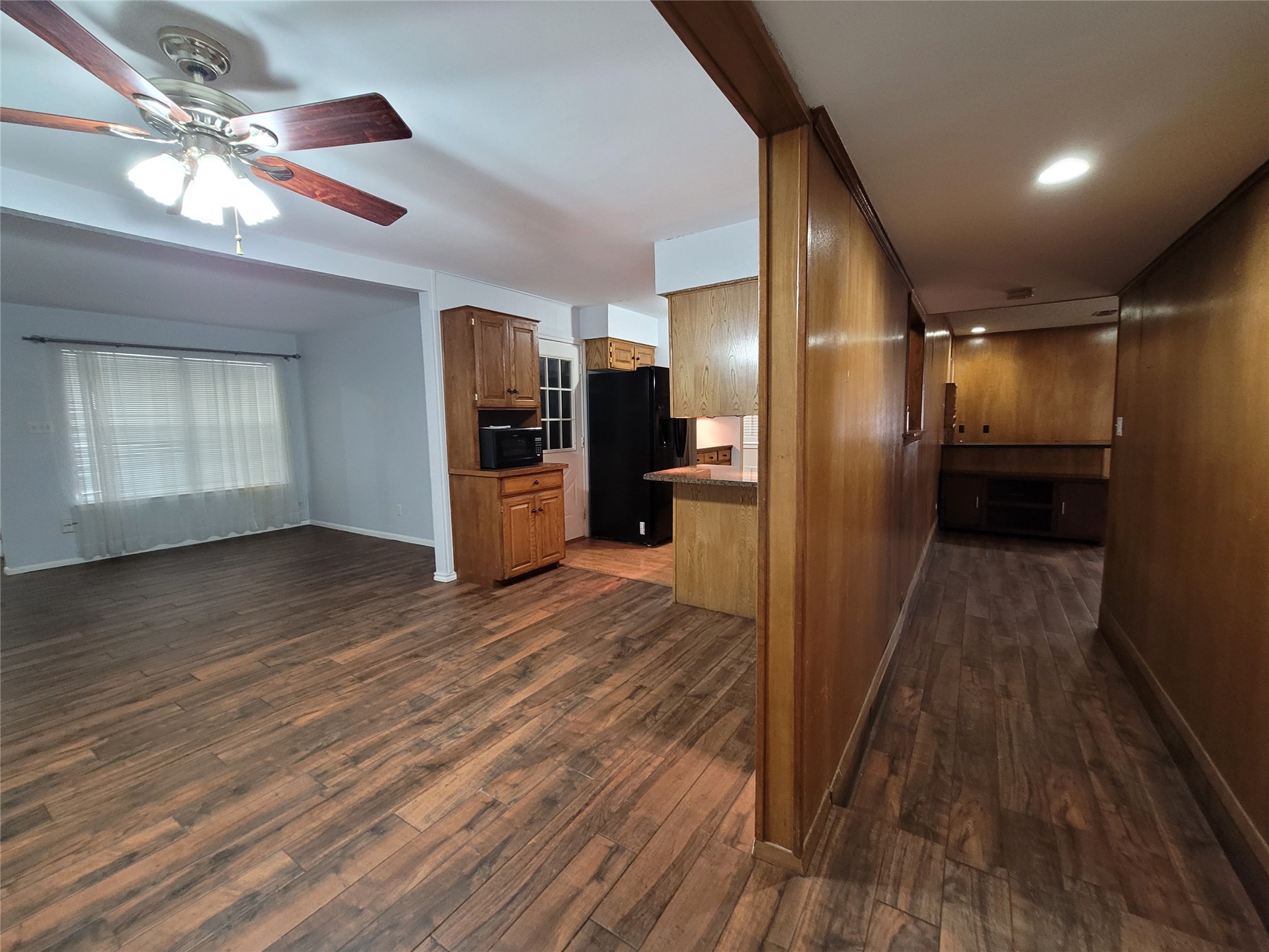 738 Hawthorne Lane, Grand Prairie, TX, 75052