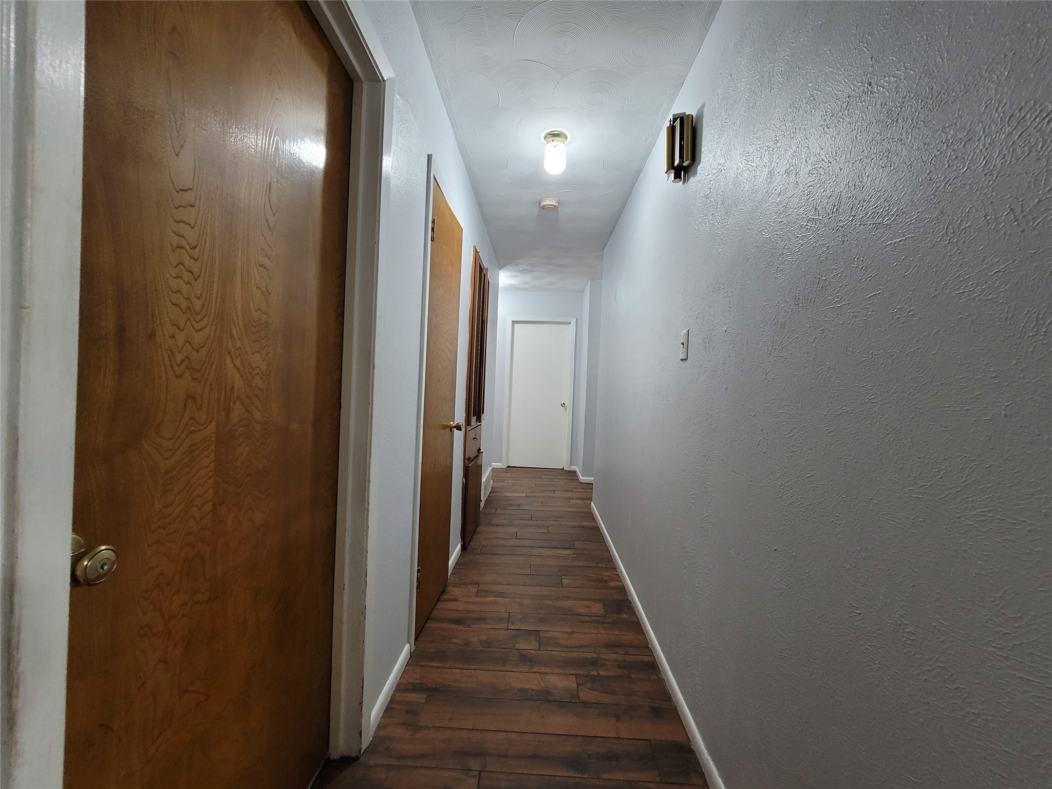 738 Hawthorne Lane, Grand Prairie, TX, 75052