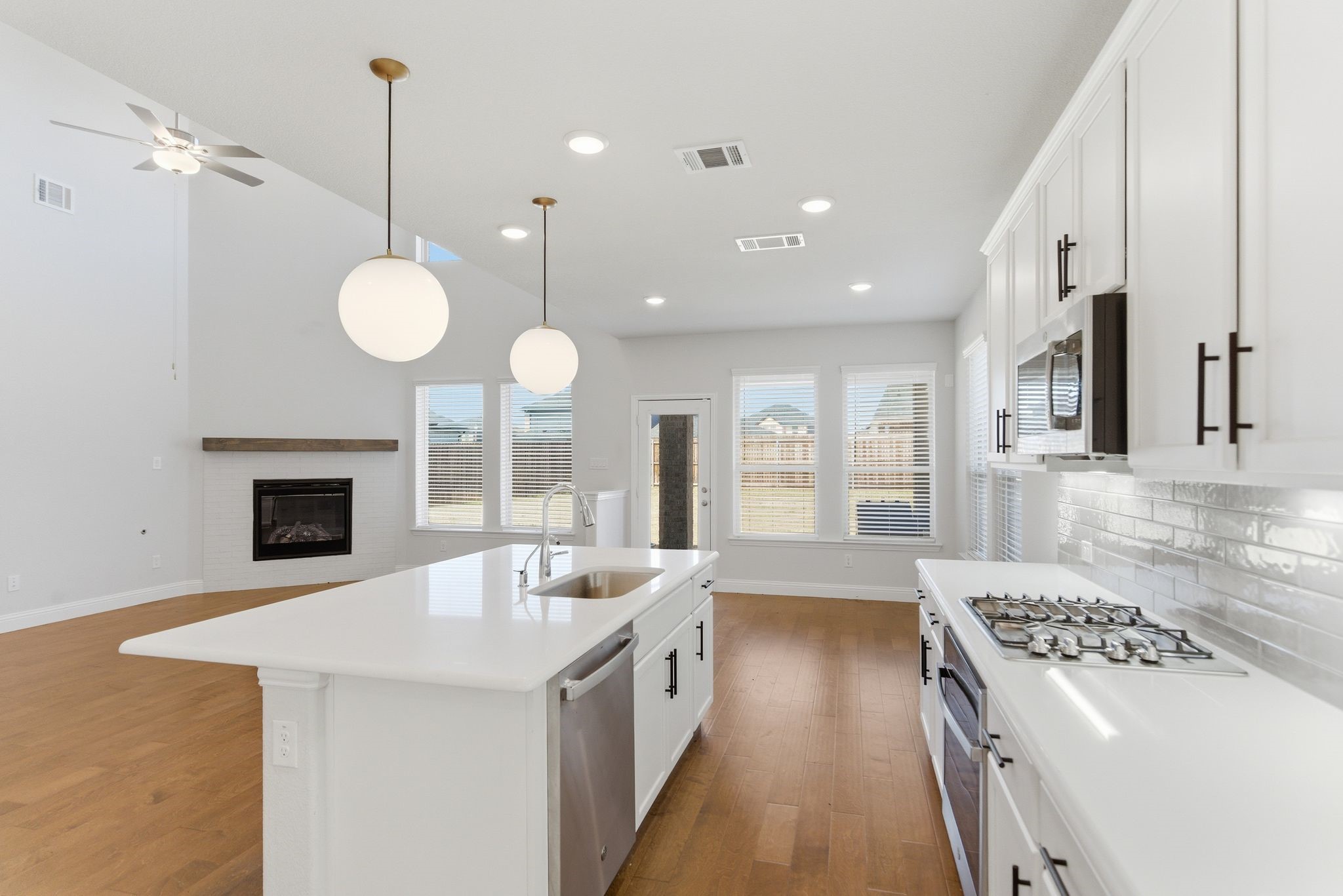 3804 Bluestem Boulevard, Denton, TX, 76226