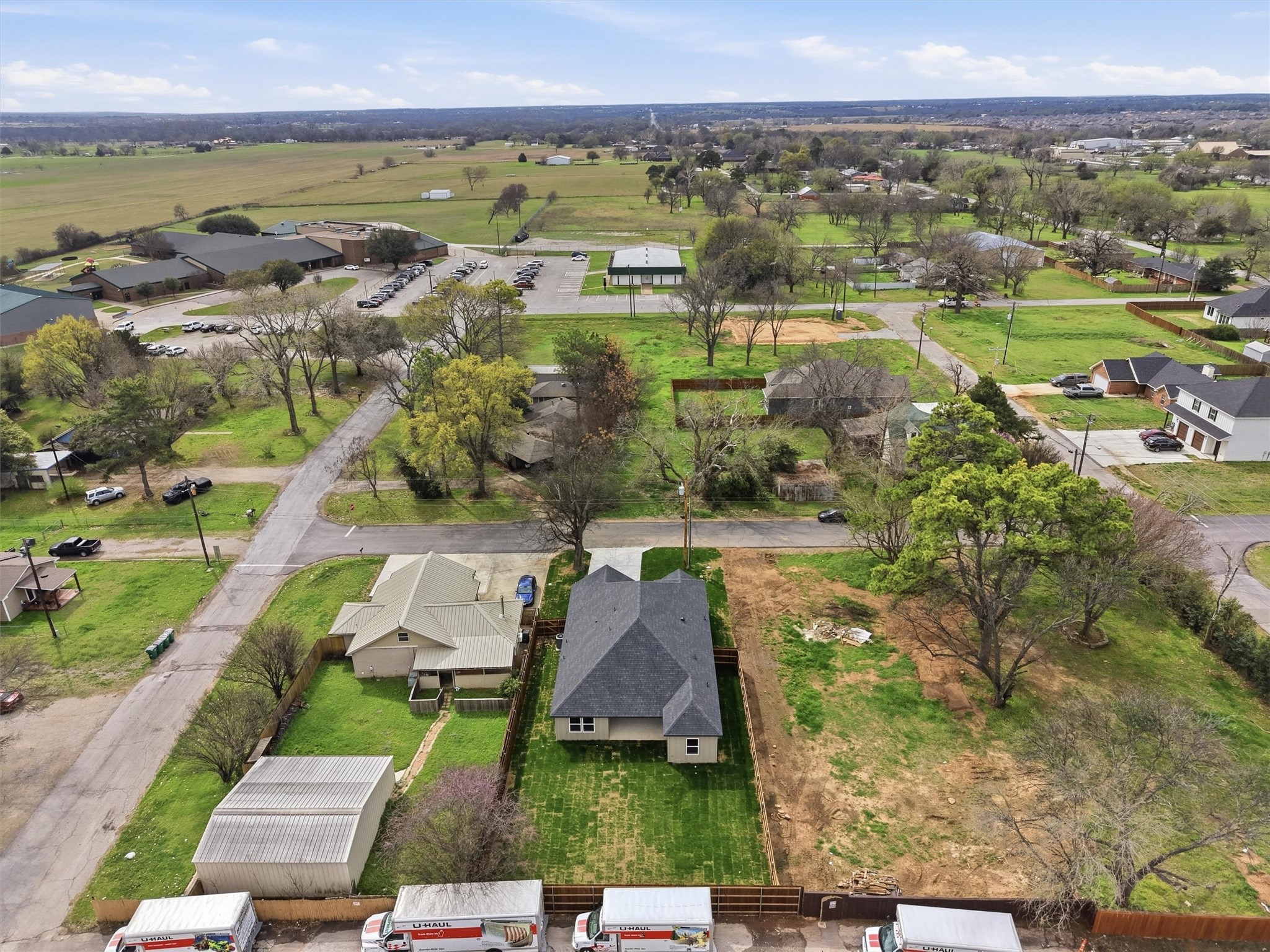 407 E Boyd Avenue, Boyd, TX, 76023