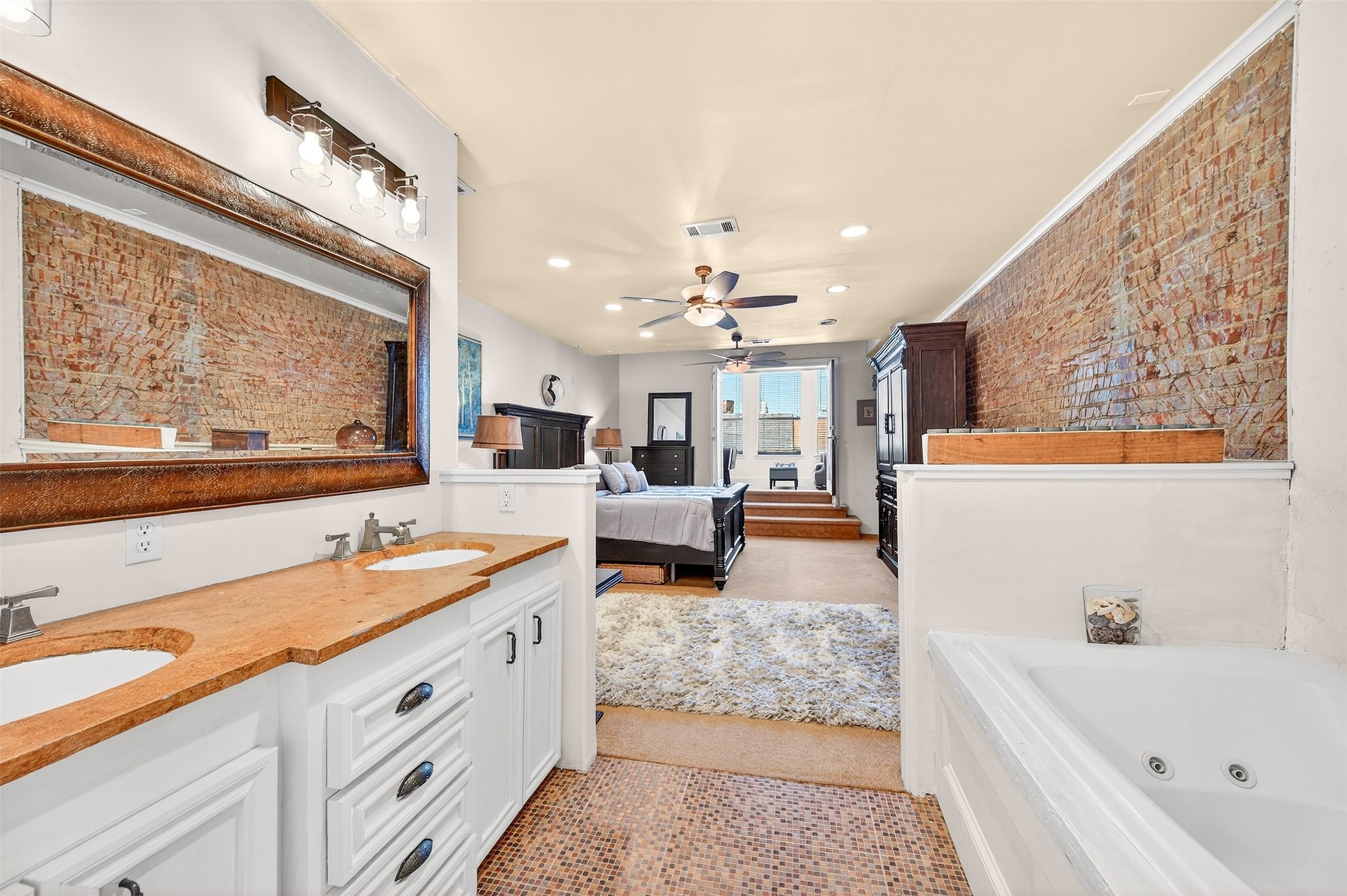 205 E Houston Street, Sherman, TX, 75090