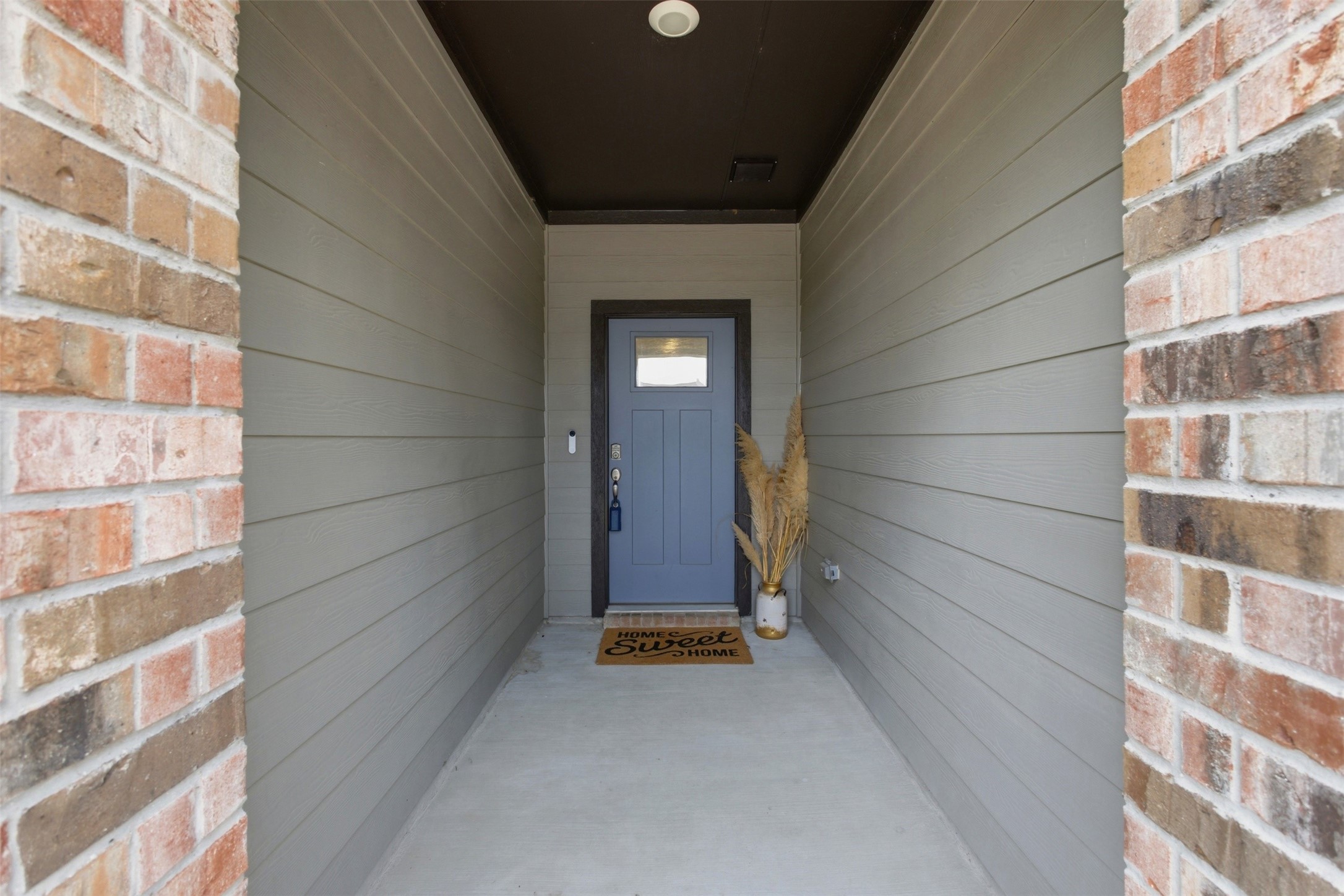Property photo 03 of 644 Griffith Park Trail, Alvarado, TX 76009 | MLS #21203958