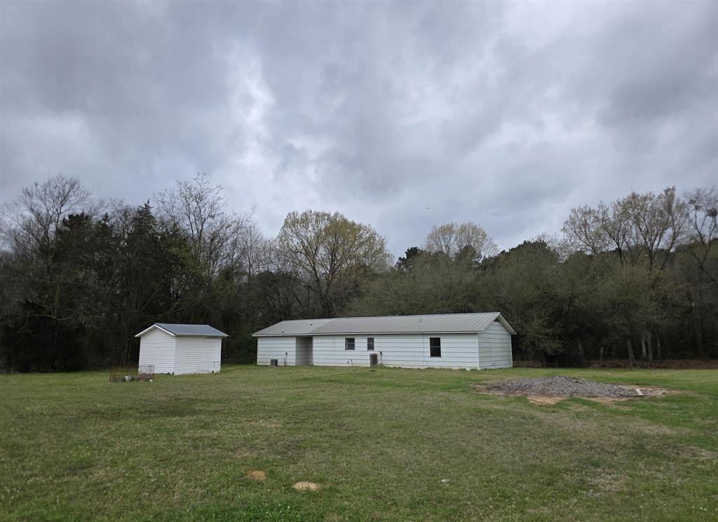 1886 Opossum Rd, Pittsburg, TX, 75686