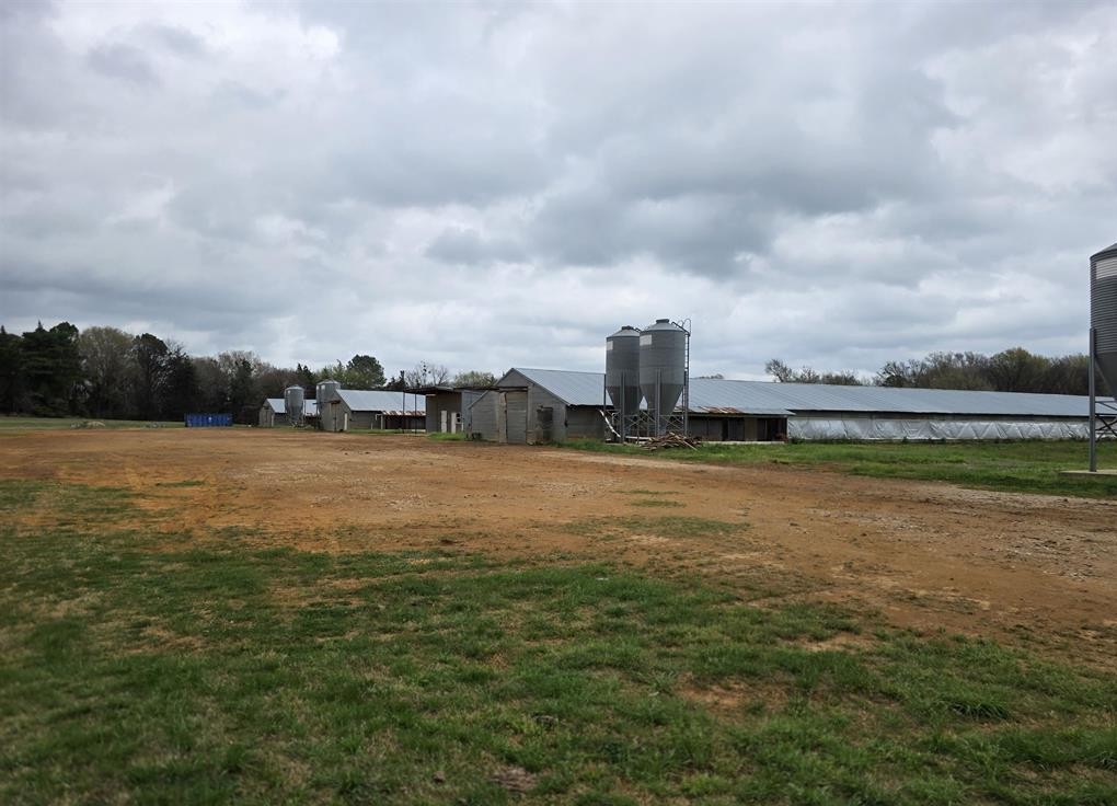 1886 Opossum Rd, Pittsburg, TX, 75686