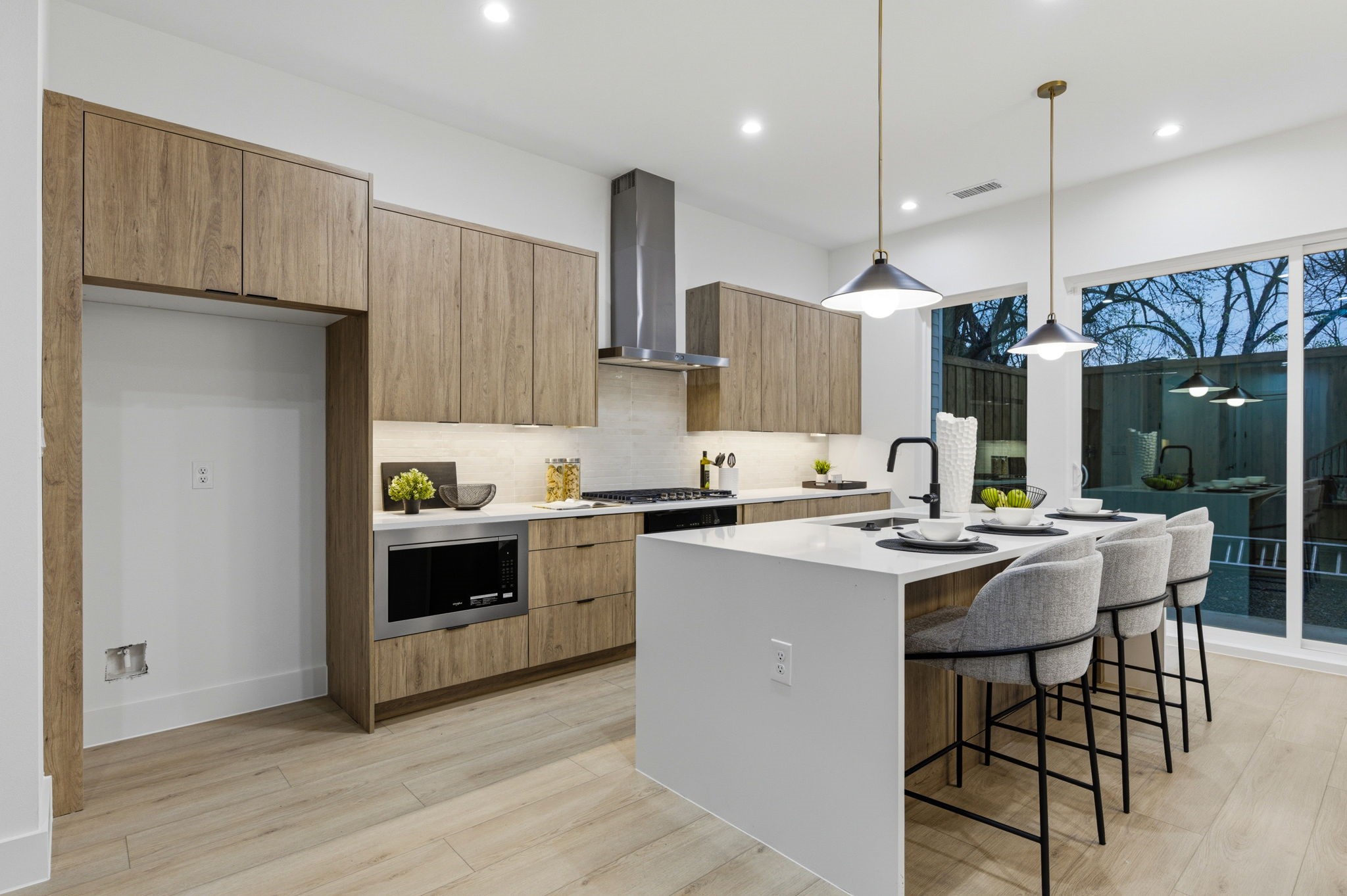 815 Bayonne Street, Dallas, TX, 75212