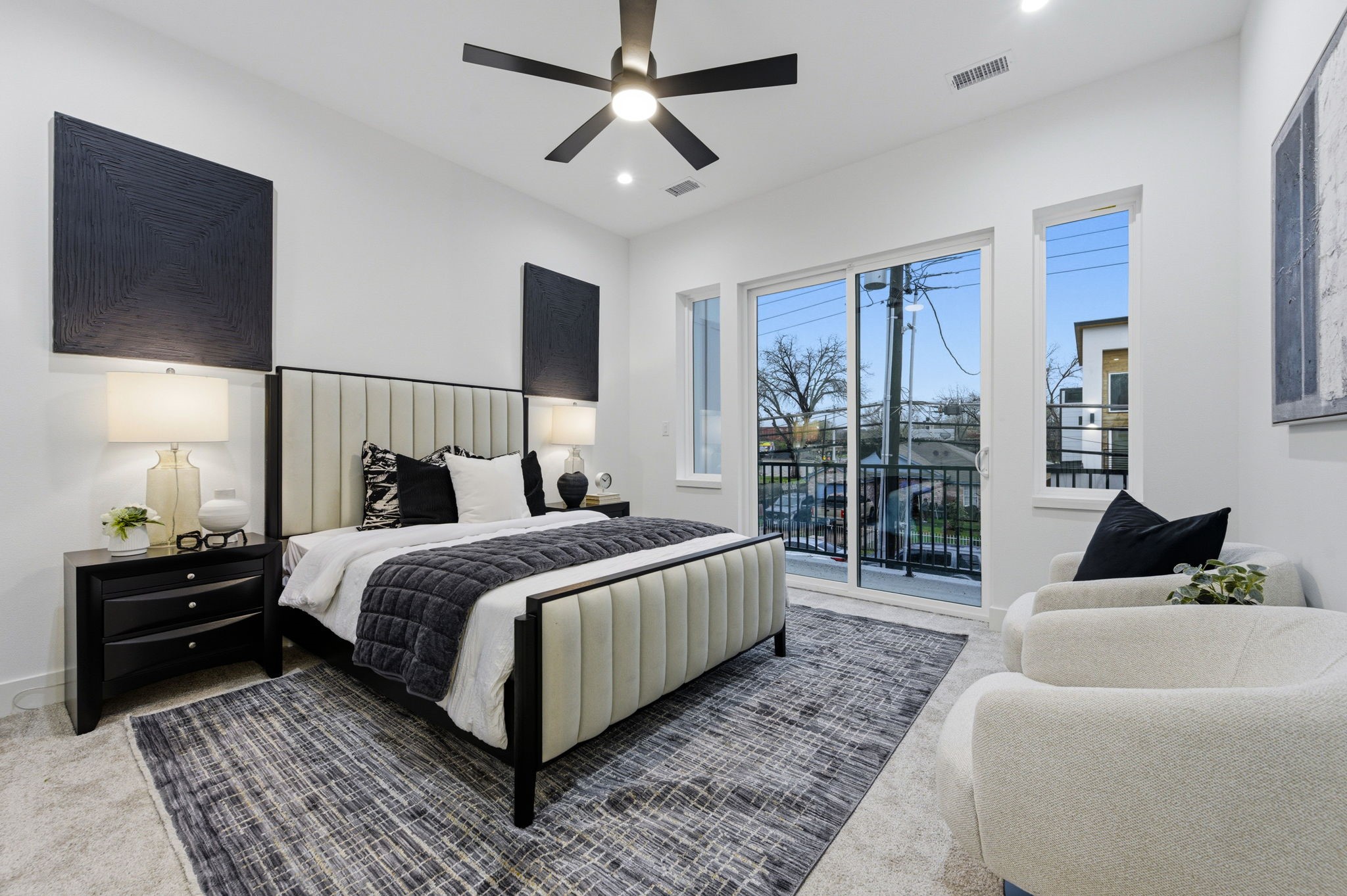 815 Bayonne Street, Dallas, TX, 75212