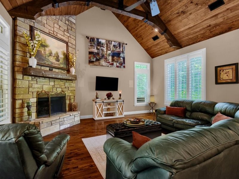 360 Dublin Circle, Gordonville, TX, 76245