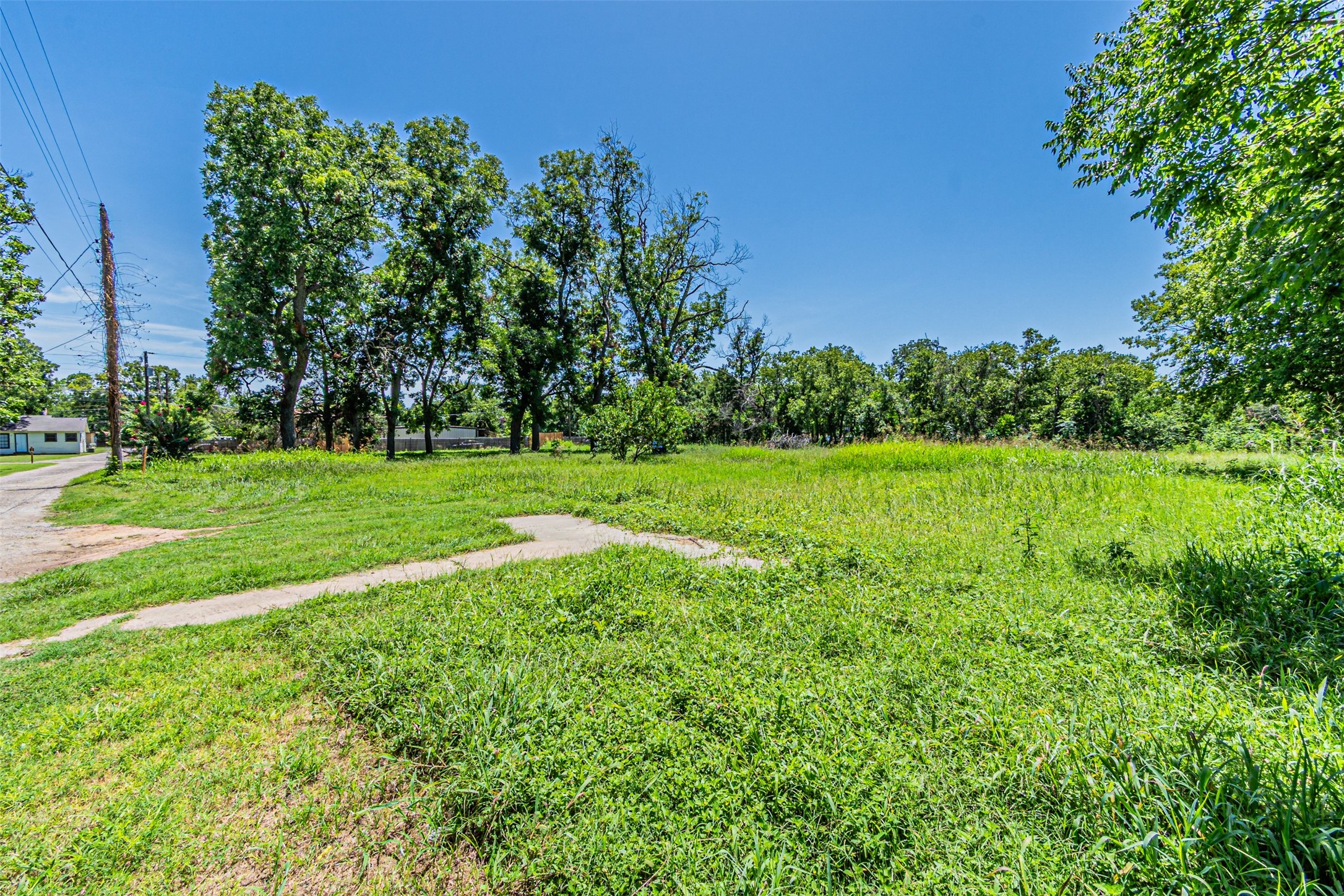 1024 Alvarado Street, Cleburne, TX, 76031