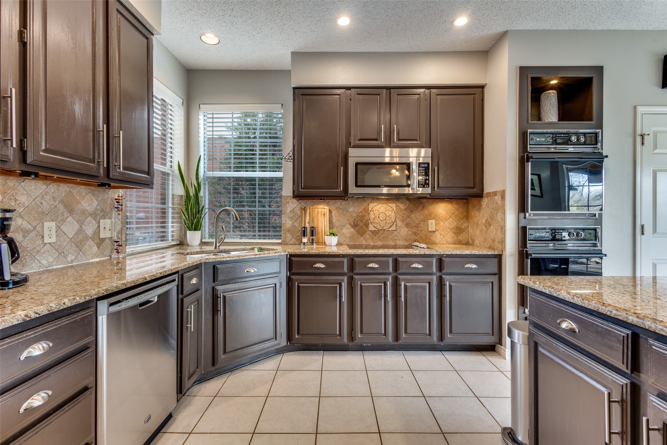 2628 Valley Creek Trail, Mckinney, TX, 75072