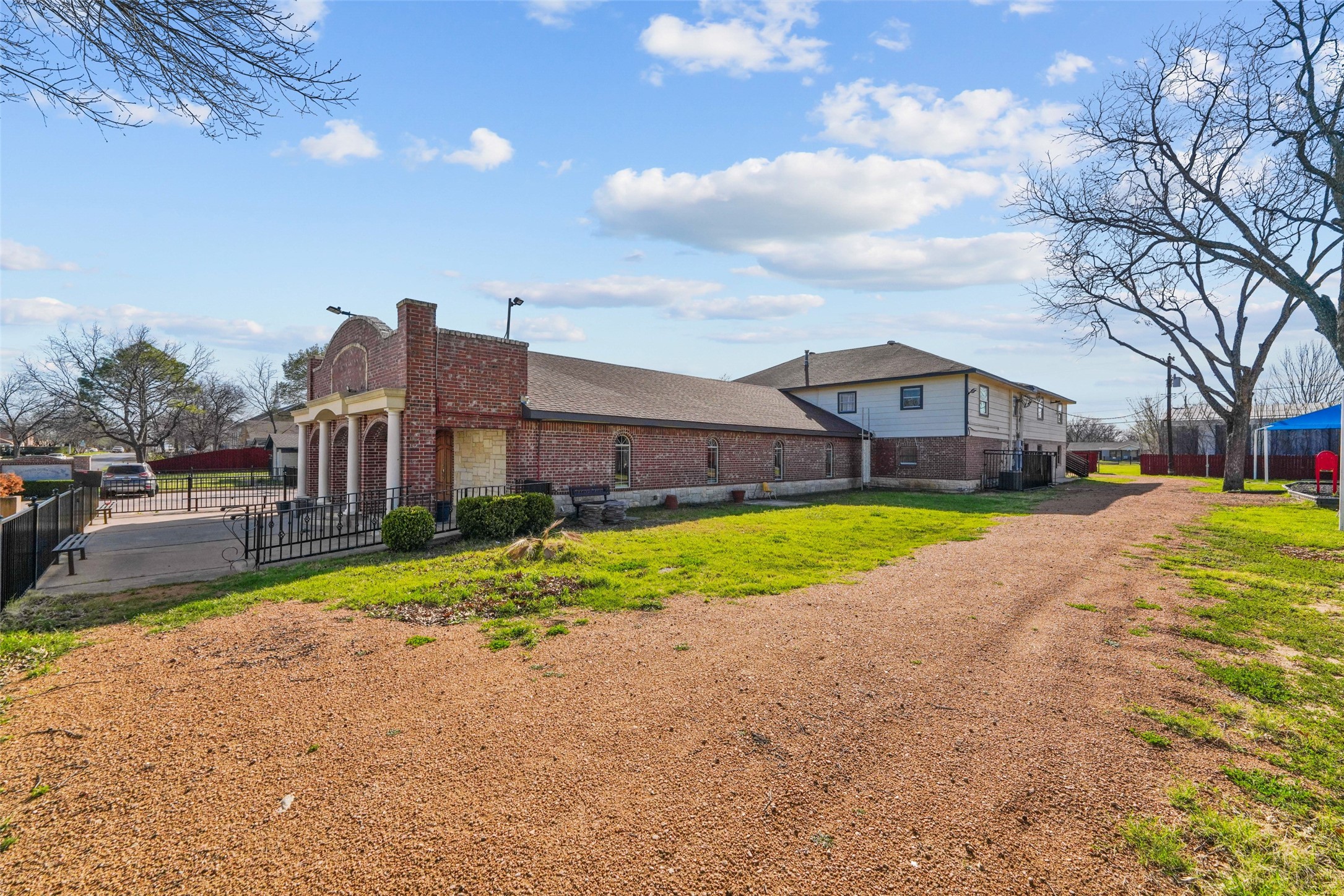 Property photo 03 of MLS #21204653 | MLS #21204653