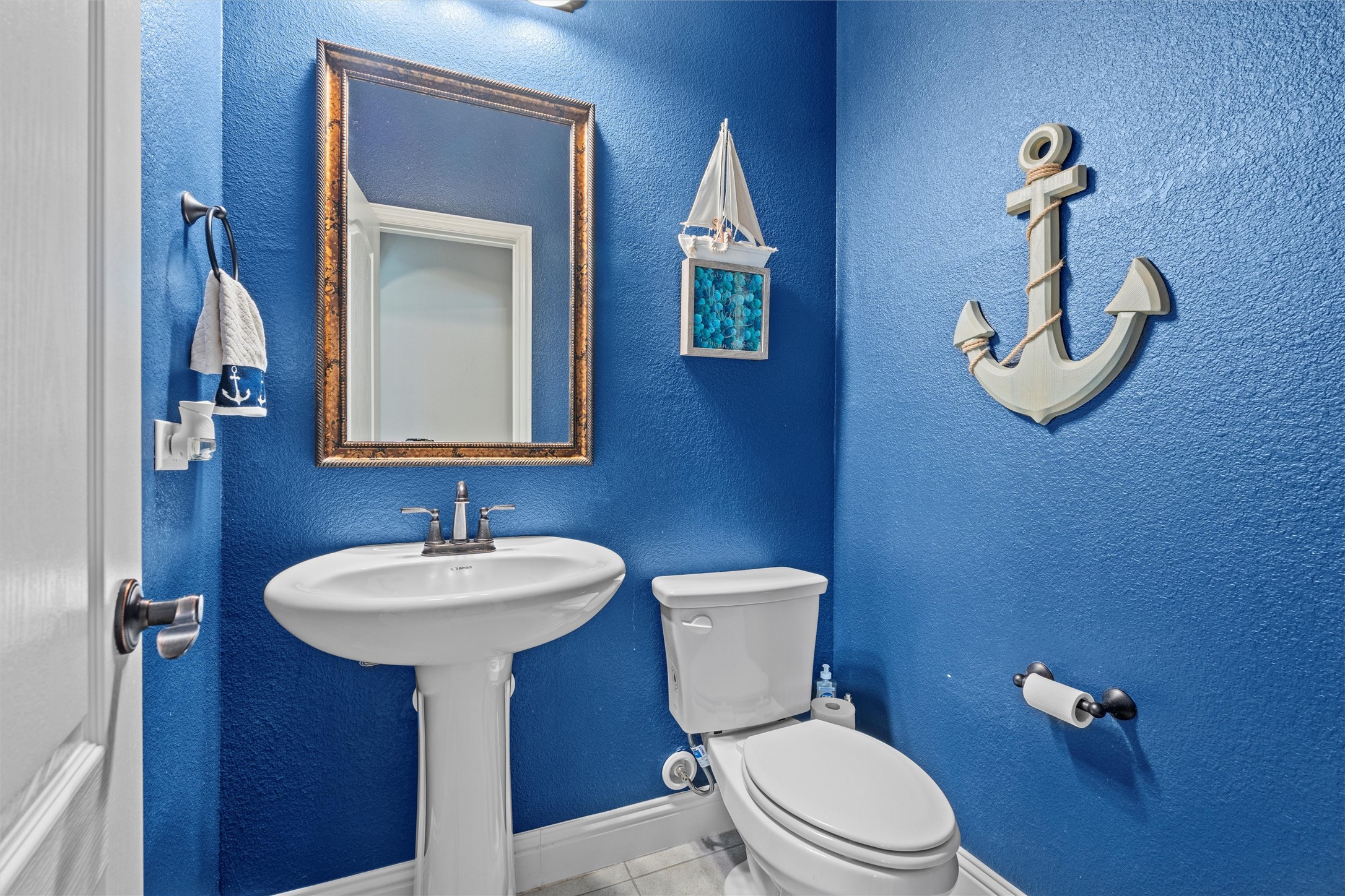 1121 Snowy Owl Drive, Alvarado, TX, 76009
