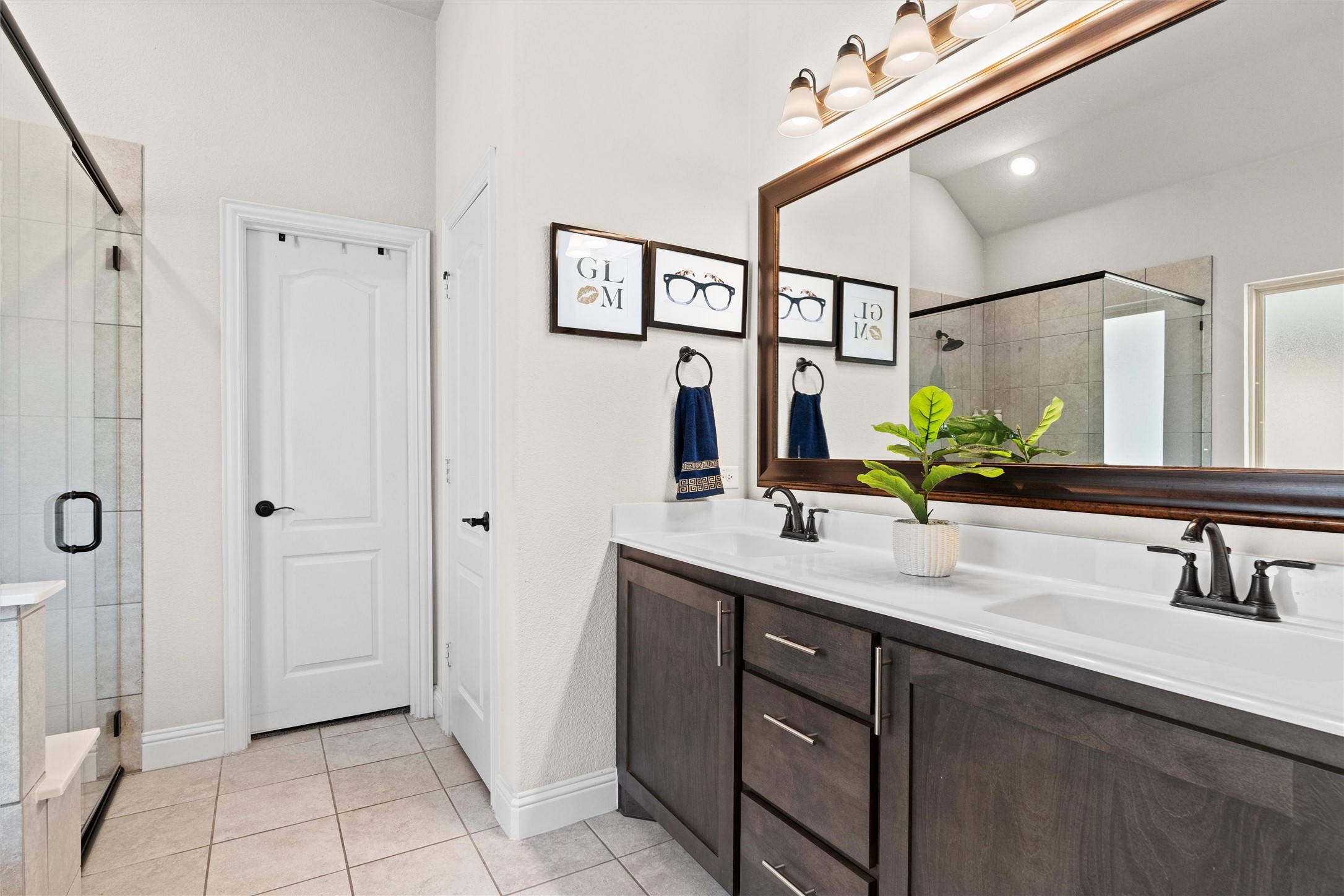 1121 Snowy Owl Drive, Alvarado, TX, 76009