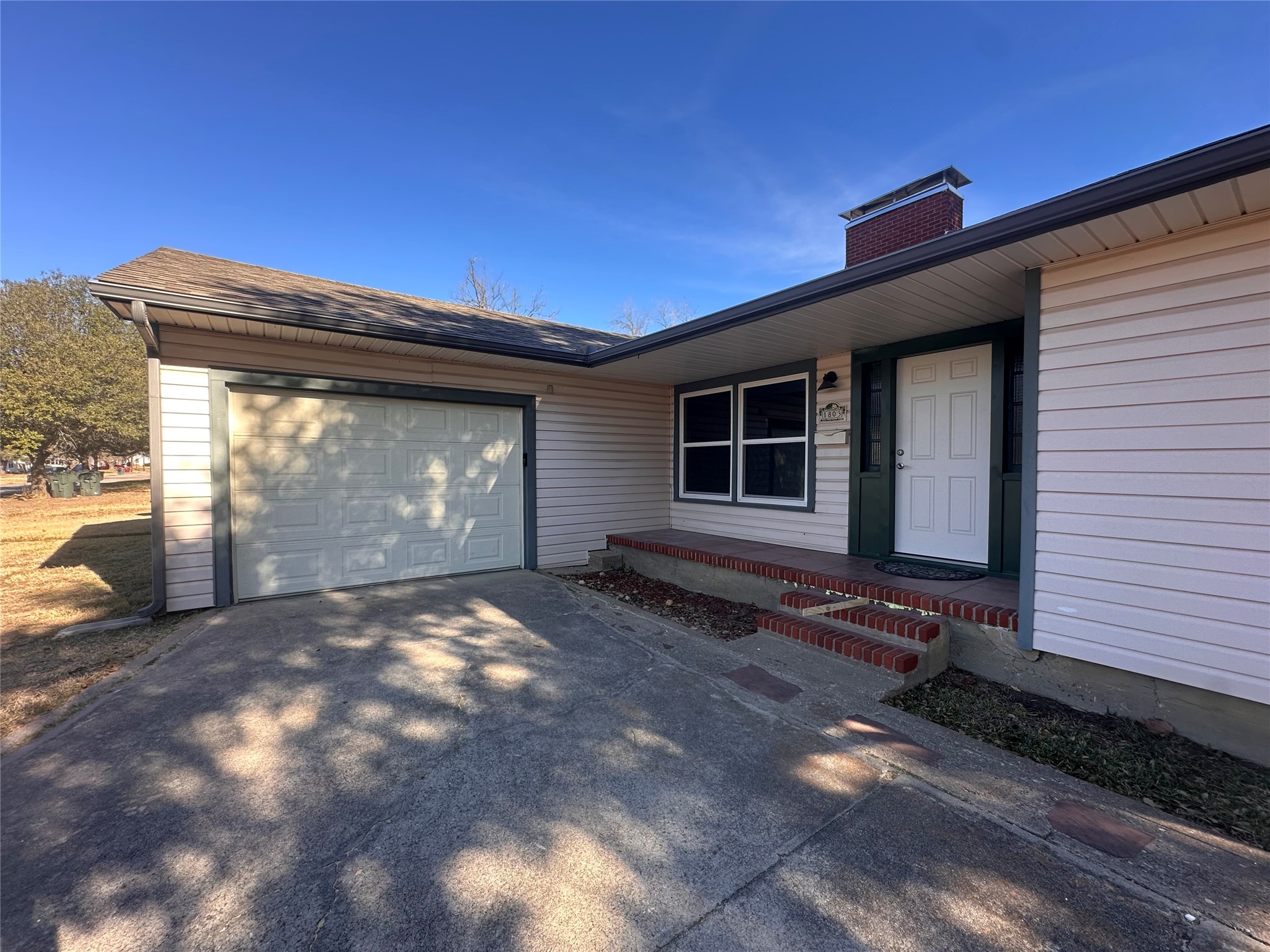 1803 Alexander, Sherman, TX, 75092