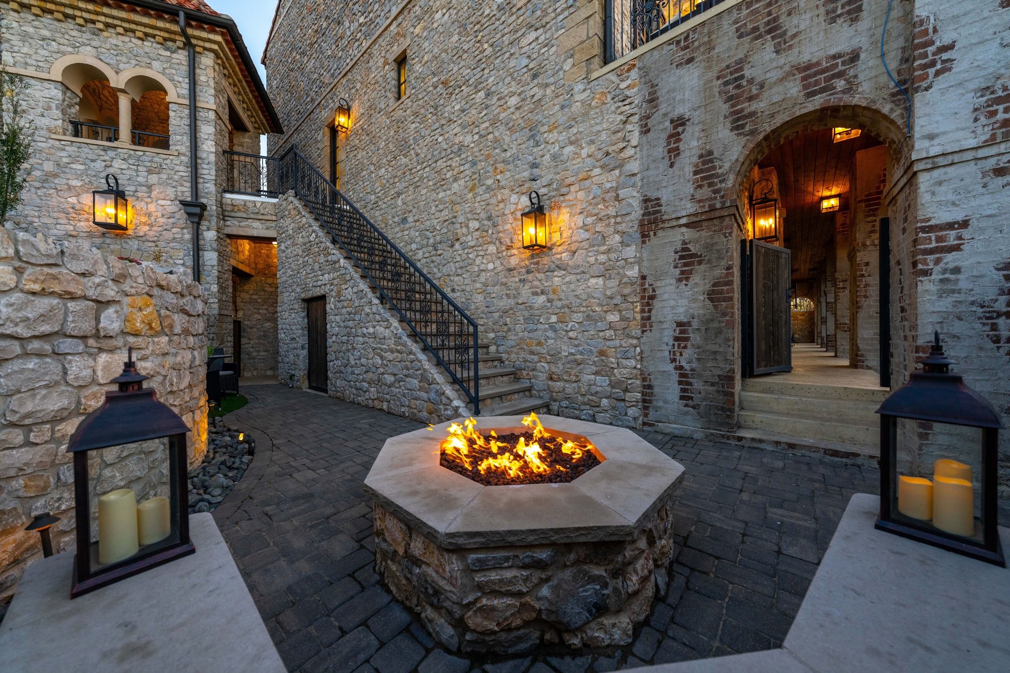 67 Cortes Drive, Westlake, TX, 76262