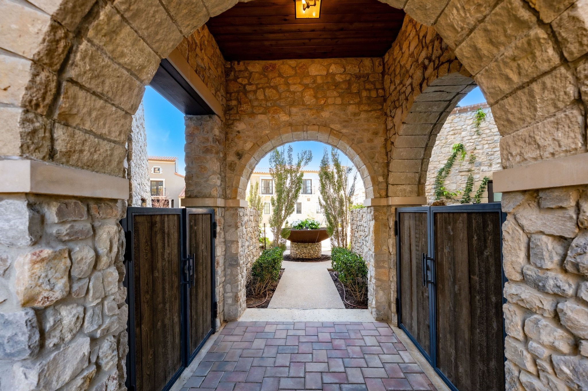 67 Cortes Drive, Westlake, TX, 76262