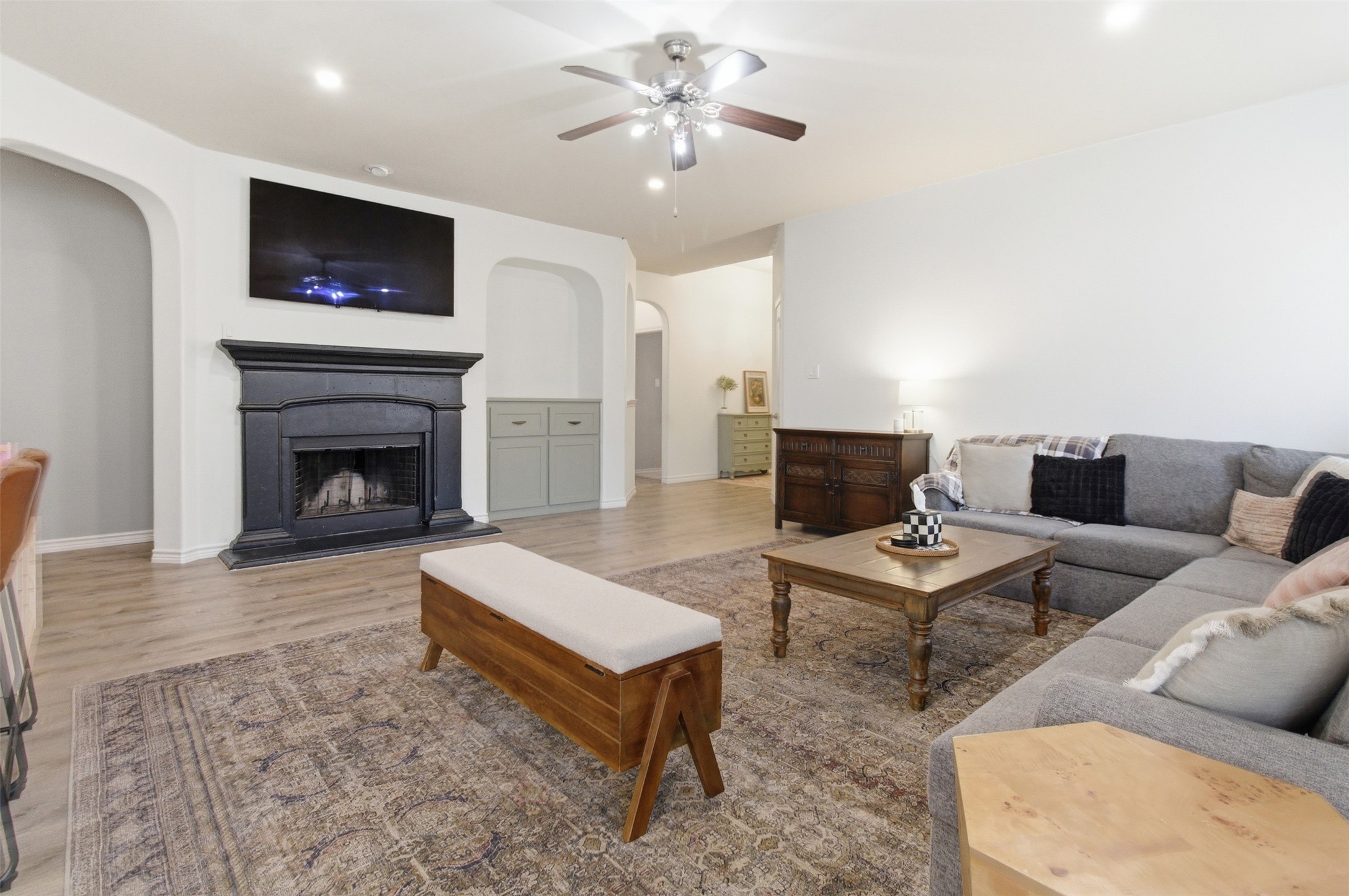 10928 Middleglen Road, Fort Worth, TX, 76052