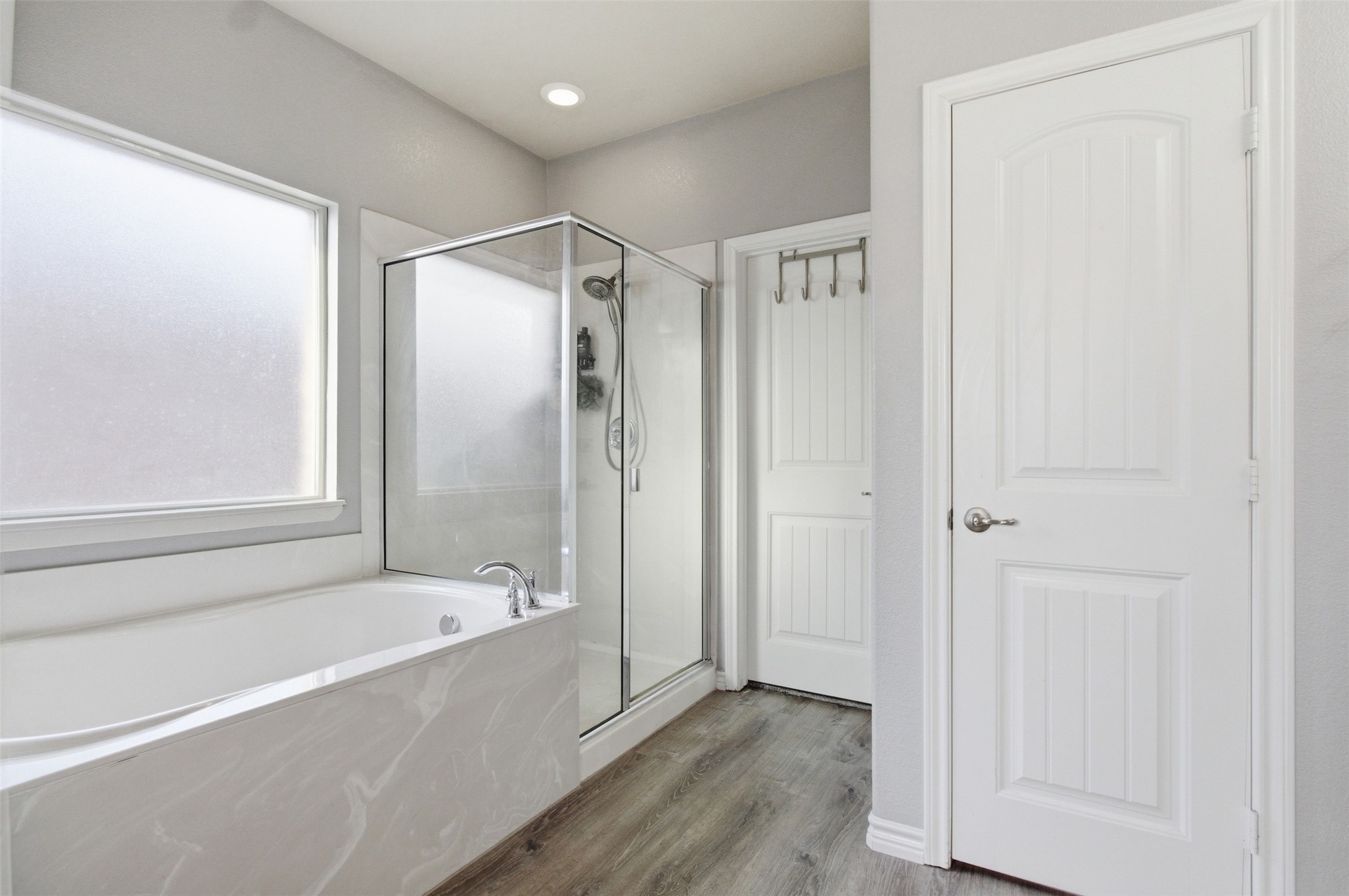 10928 Middleglen Road, Fort Worth, TX, 76052