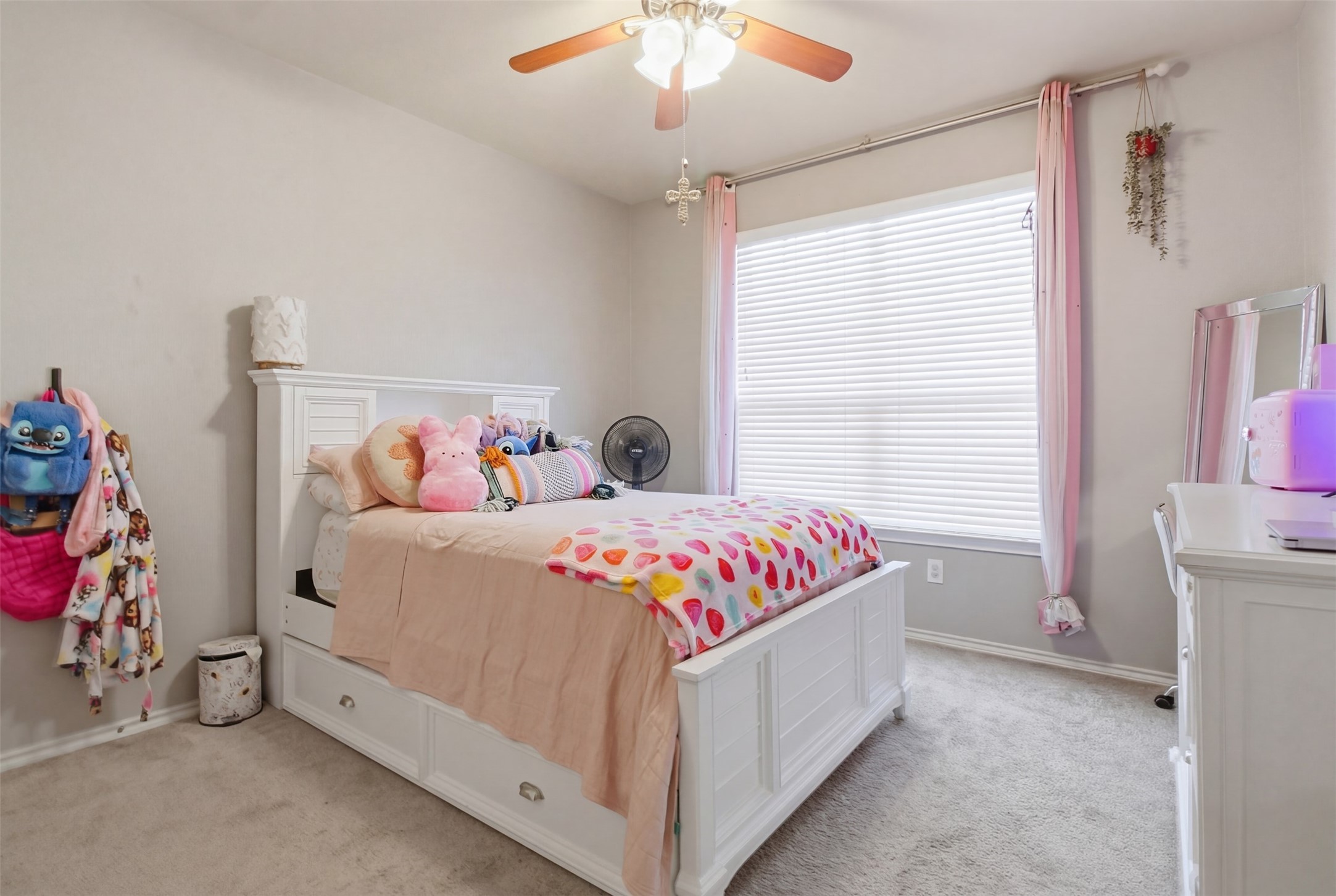 10928 Middleglen Road, Fort Worth, TX, 76052