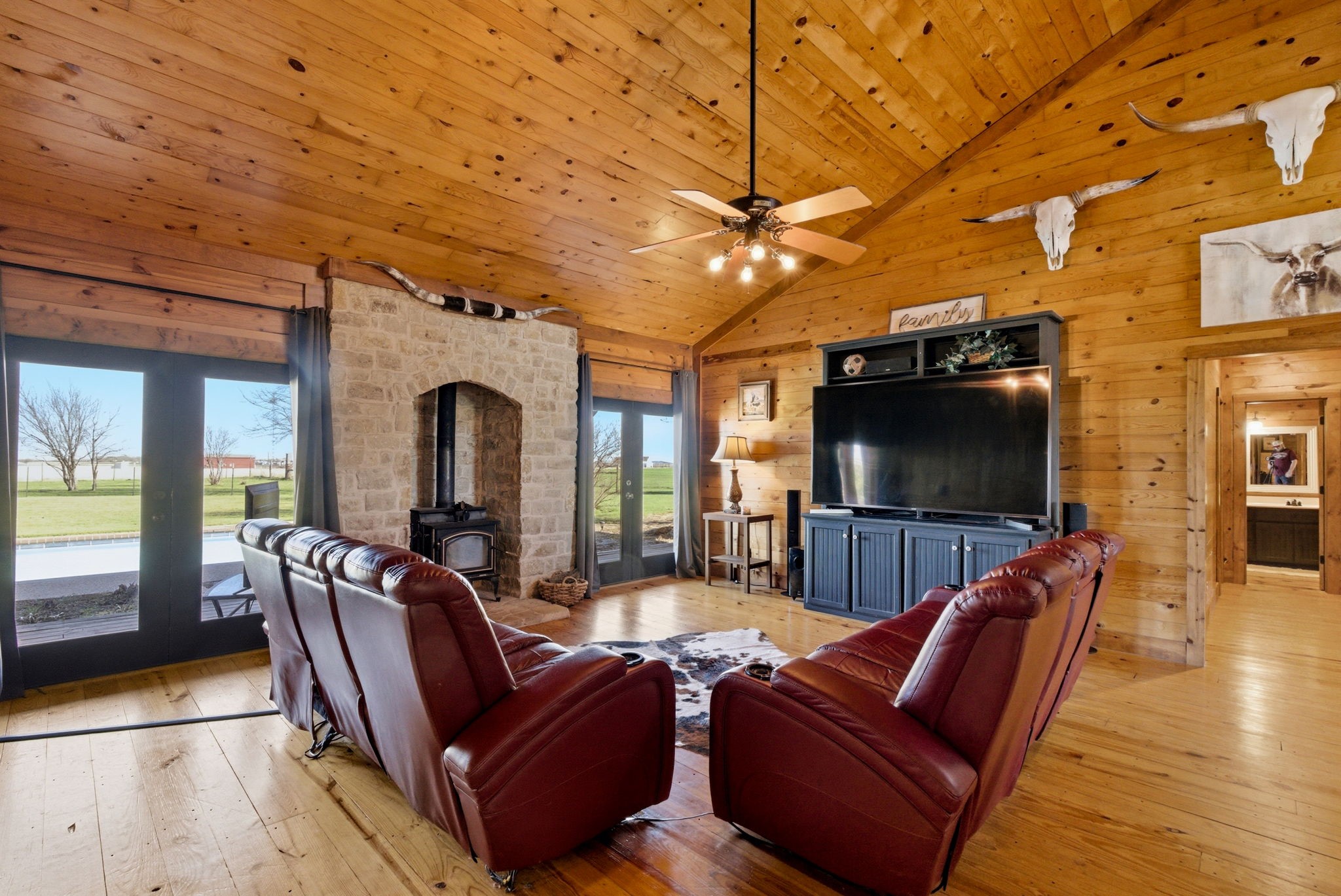 2390 S Branch Road, Krum, TX, 76249
