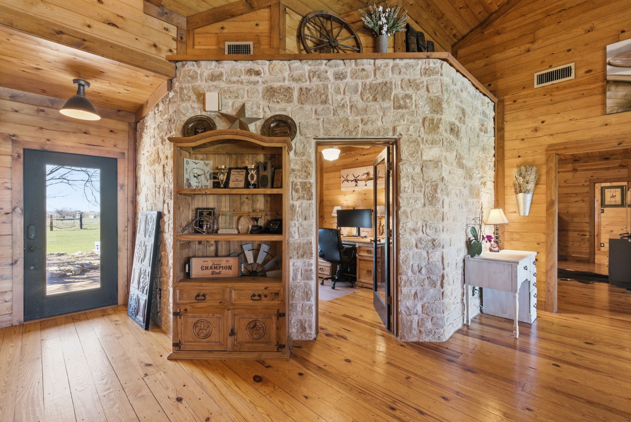 2390 S Branch Road, Krum, TX, 76249