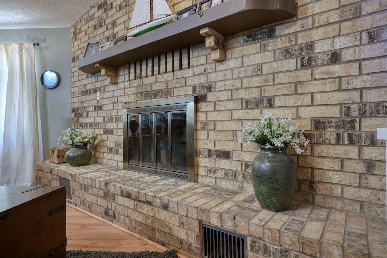 114 E Hideaway Lane, Hideaway, TX, 75771