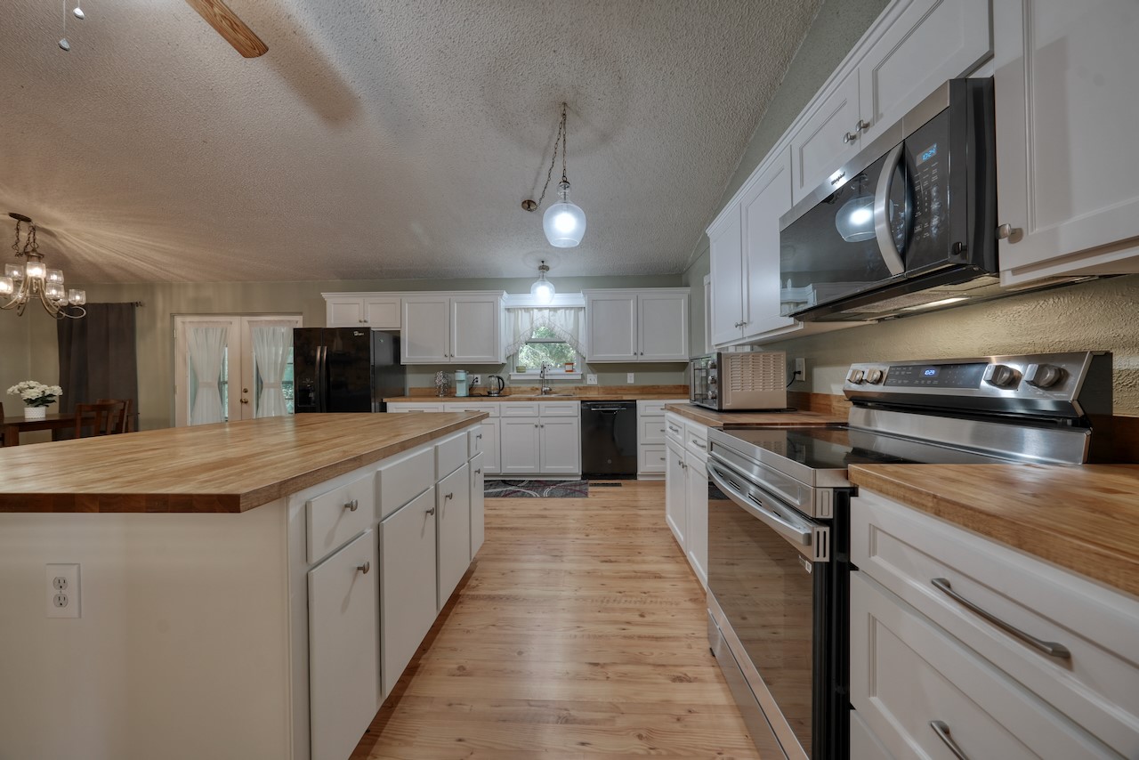 114 E Hideaway Lane, Hideaway, TX, 75771