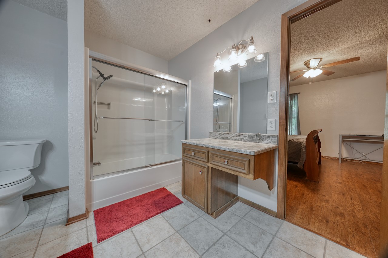 114 E Hideaway Lane, Hideaway, TX, 75771