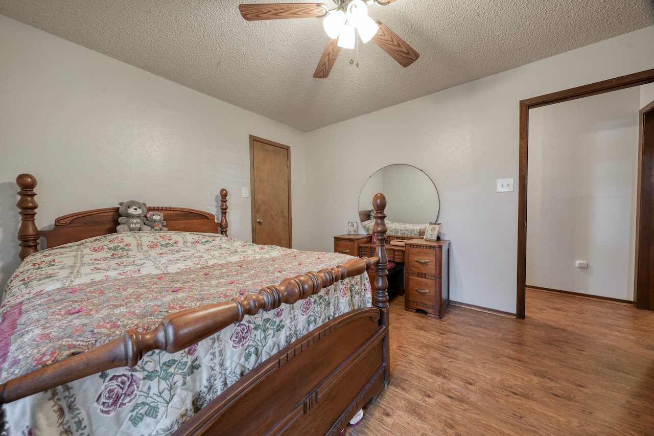 114 E Hideaway Lane, Hideaway, TX, 75771