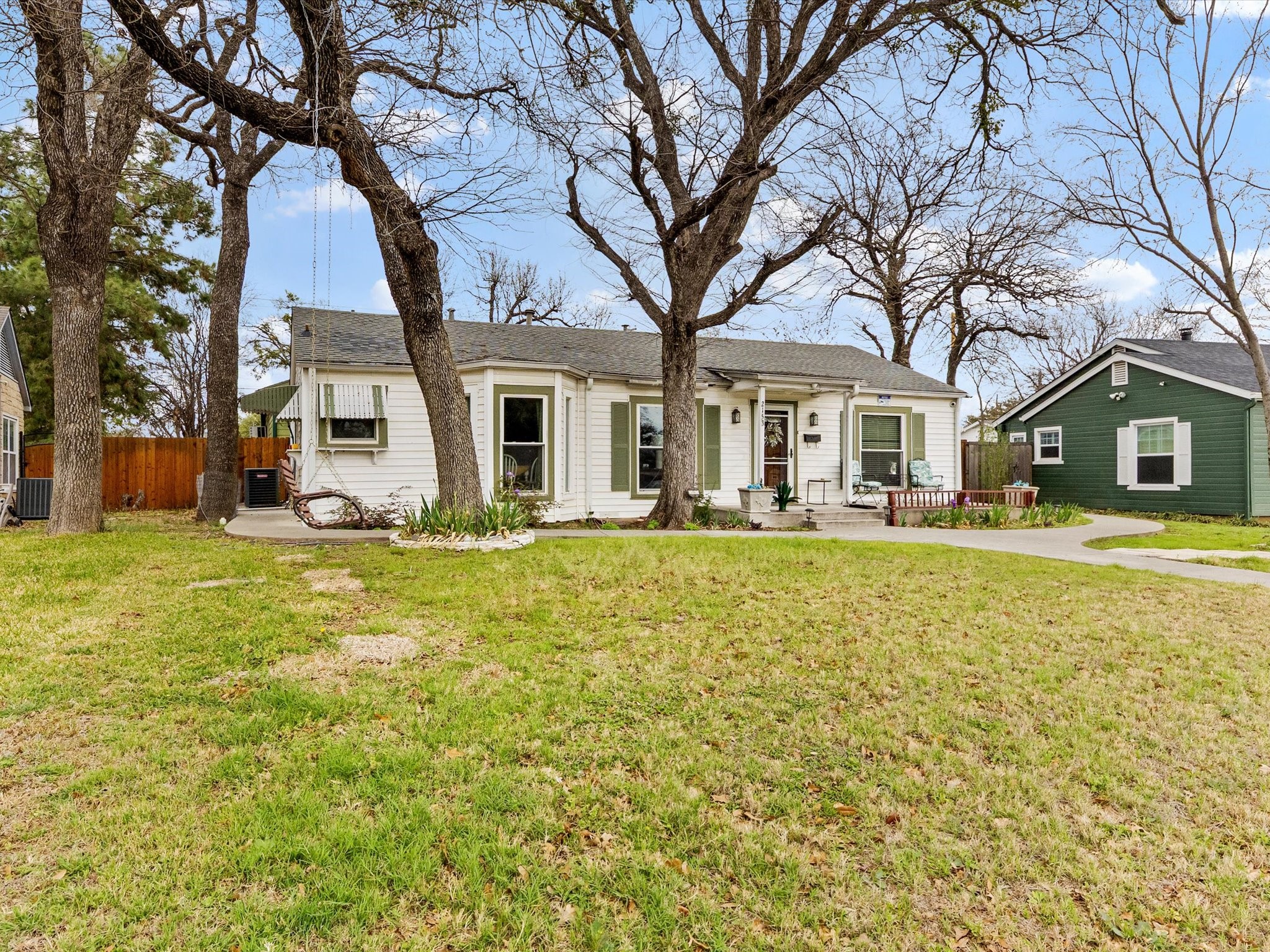 2153 W Lotus Avenue, Fort Worth, TX, 76111
