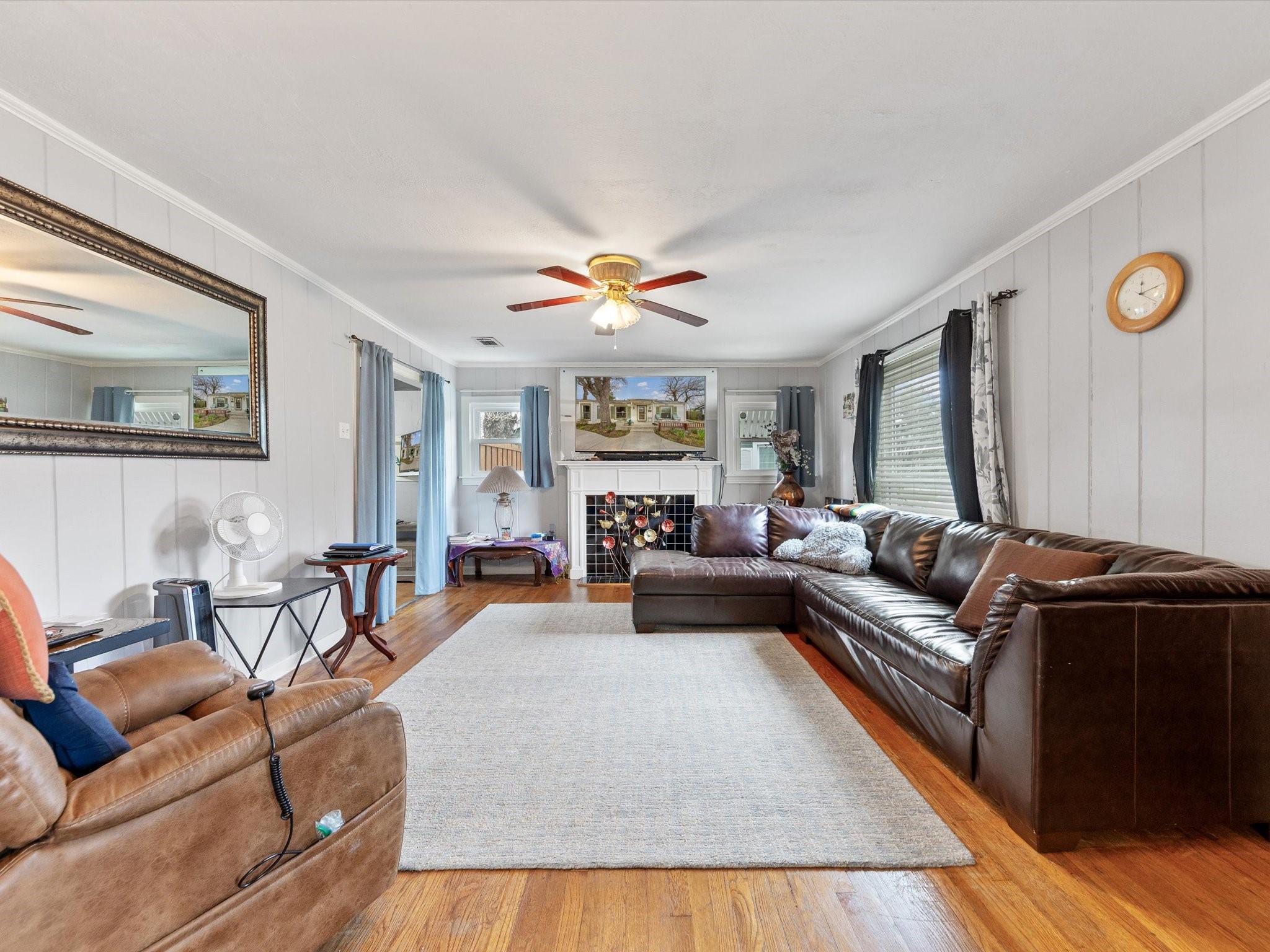2153 W Lotus Avenue, Fort Worth, TX, 76111